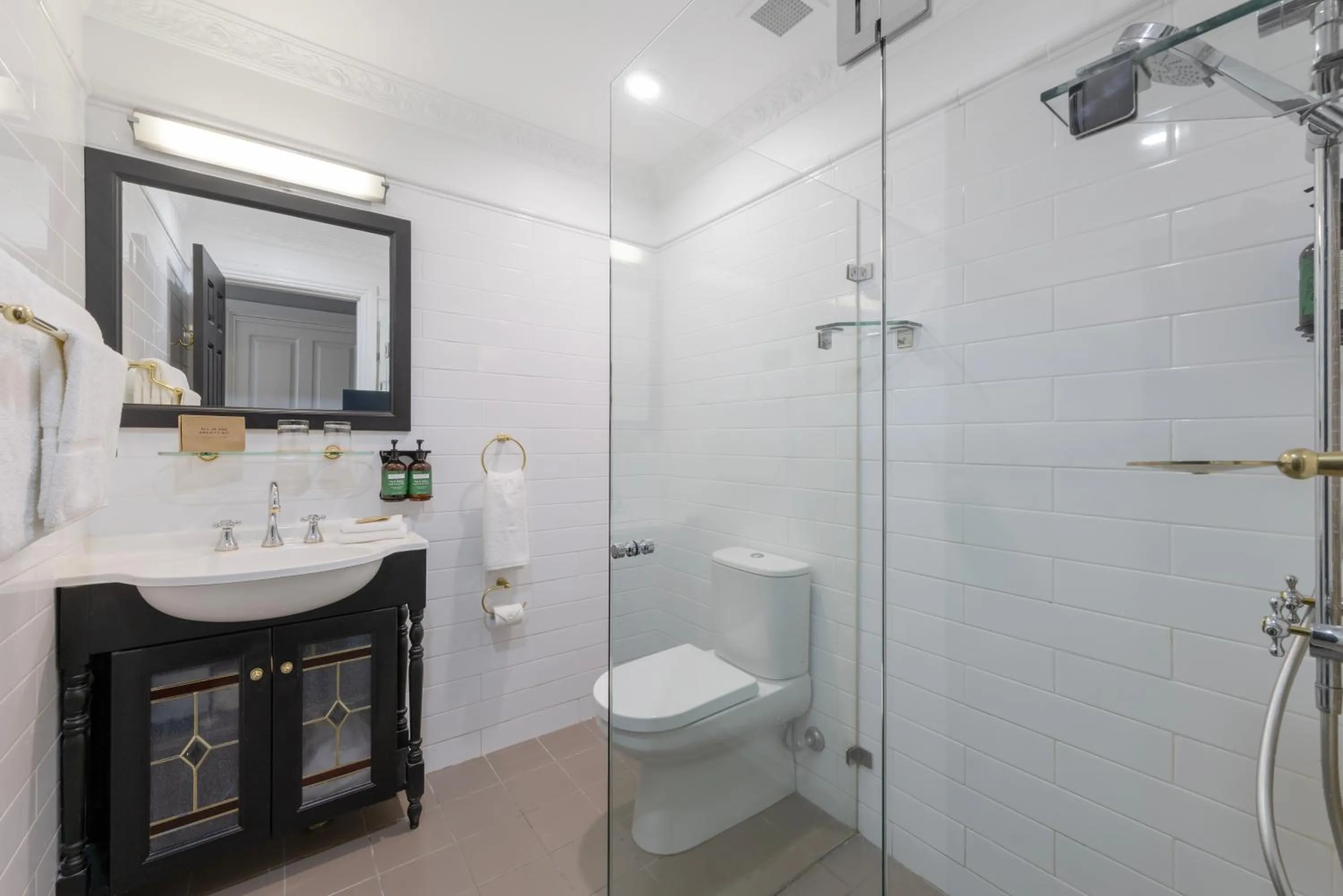 Shower in voco® Kirkton Park Hunter Valley by IHG
