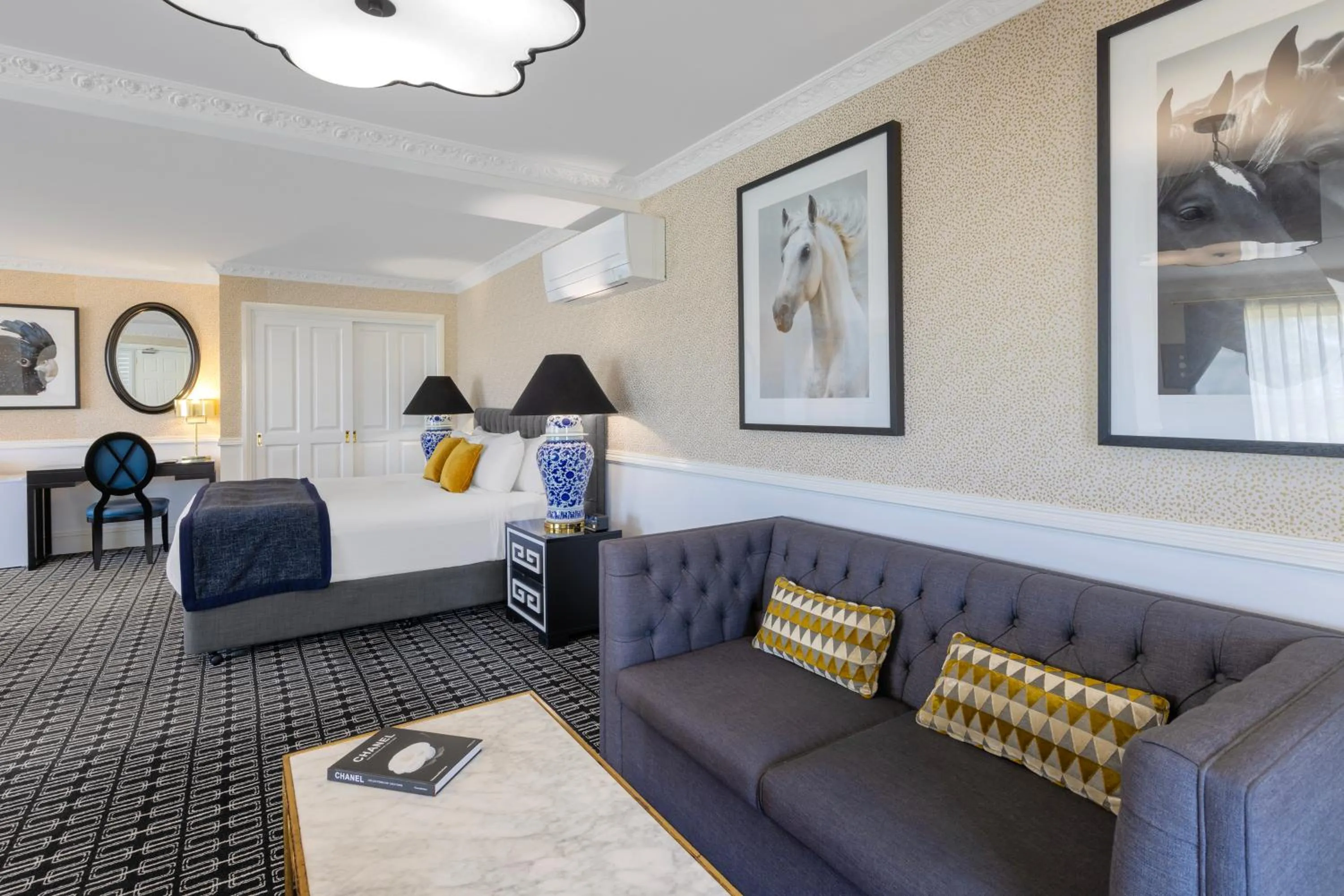 Photo of the whole room in voco® Kirkton Park Hunter Valley by IHG