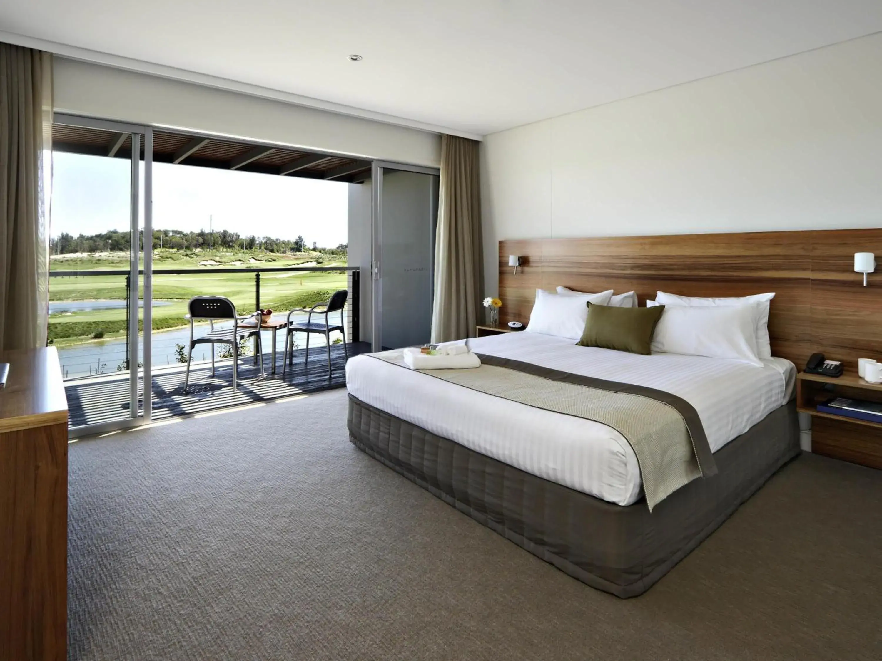 King Studio in Pullman Magenta Shores Resort King Studio in Pullman Magenta Shores Resort