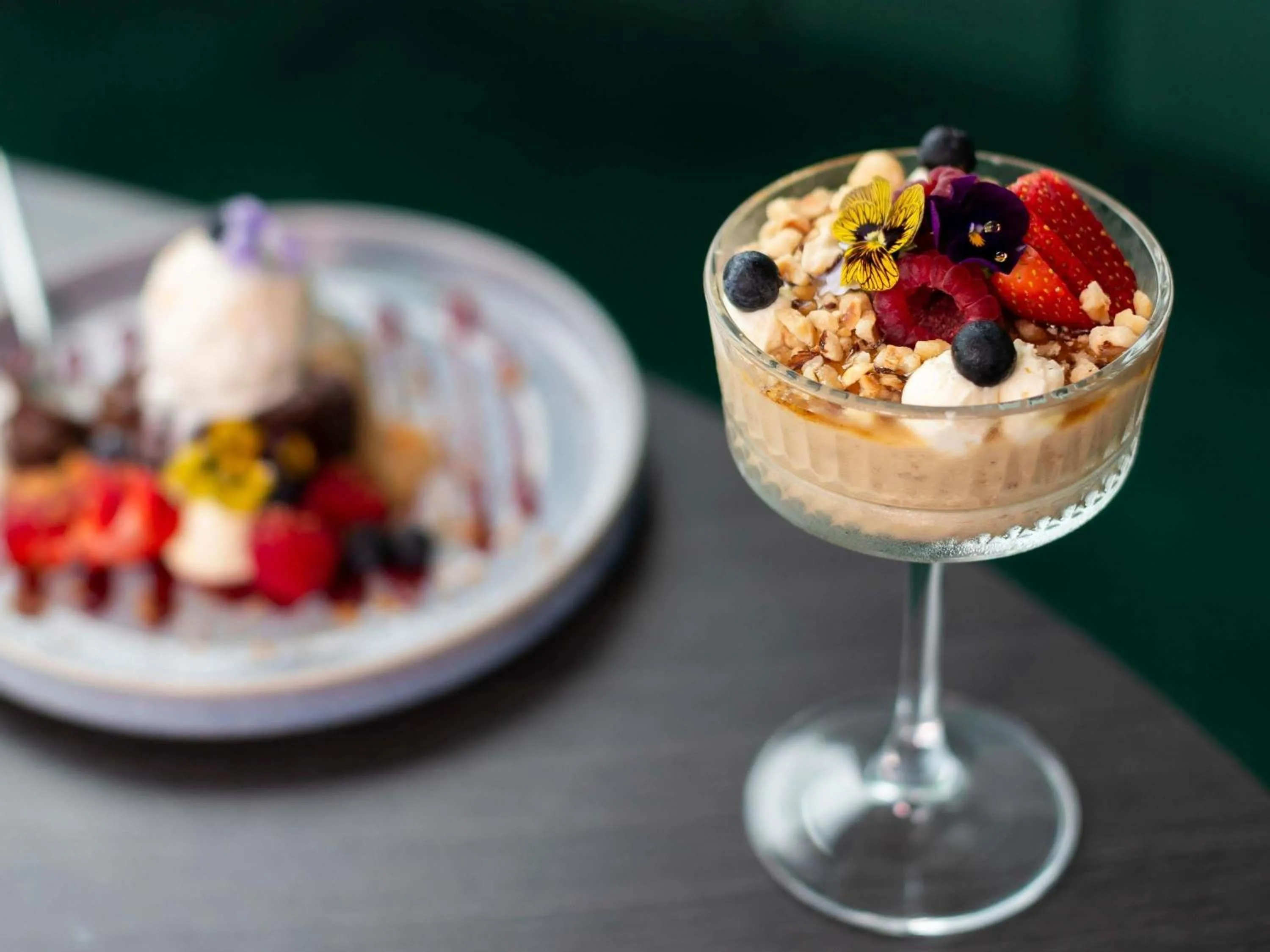 Restaurant/places to eat in Pullman Magenta Shores Resort