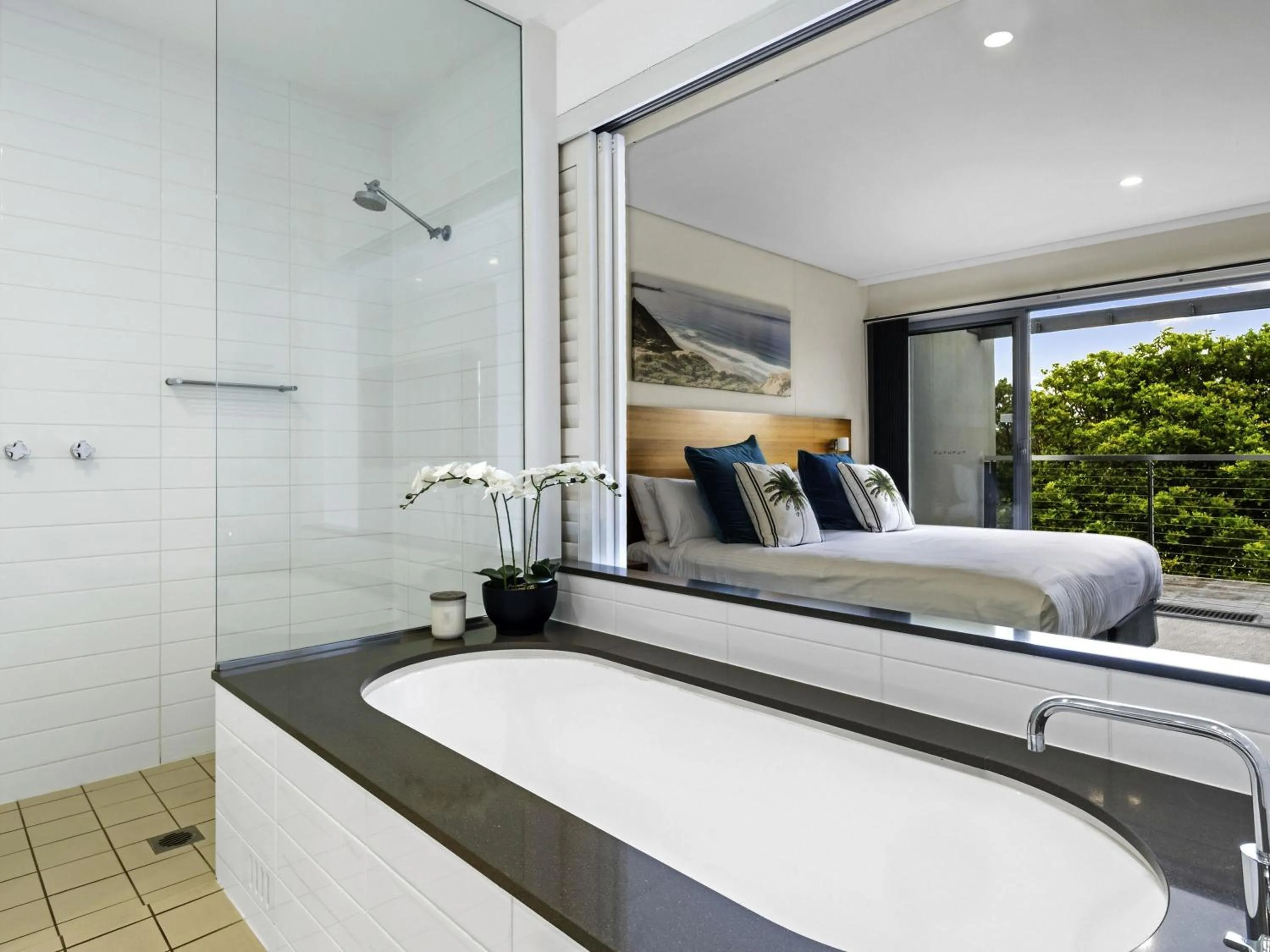 Bedroom, Bed in Pullman Magenta Shores Resort