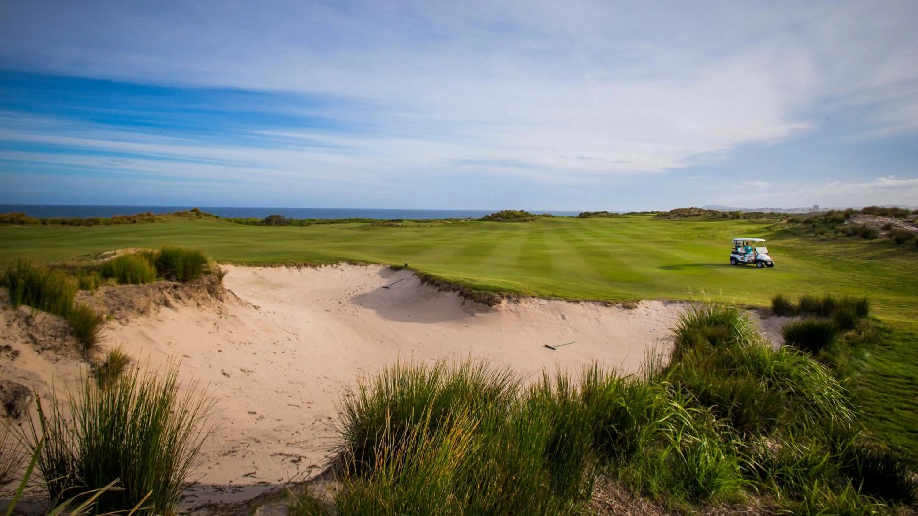 Golfcourse in Pullman Magenta Shores Resort