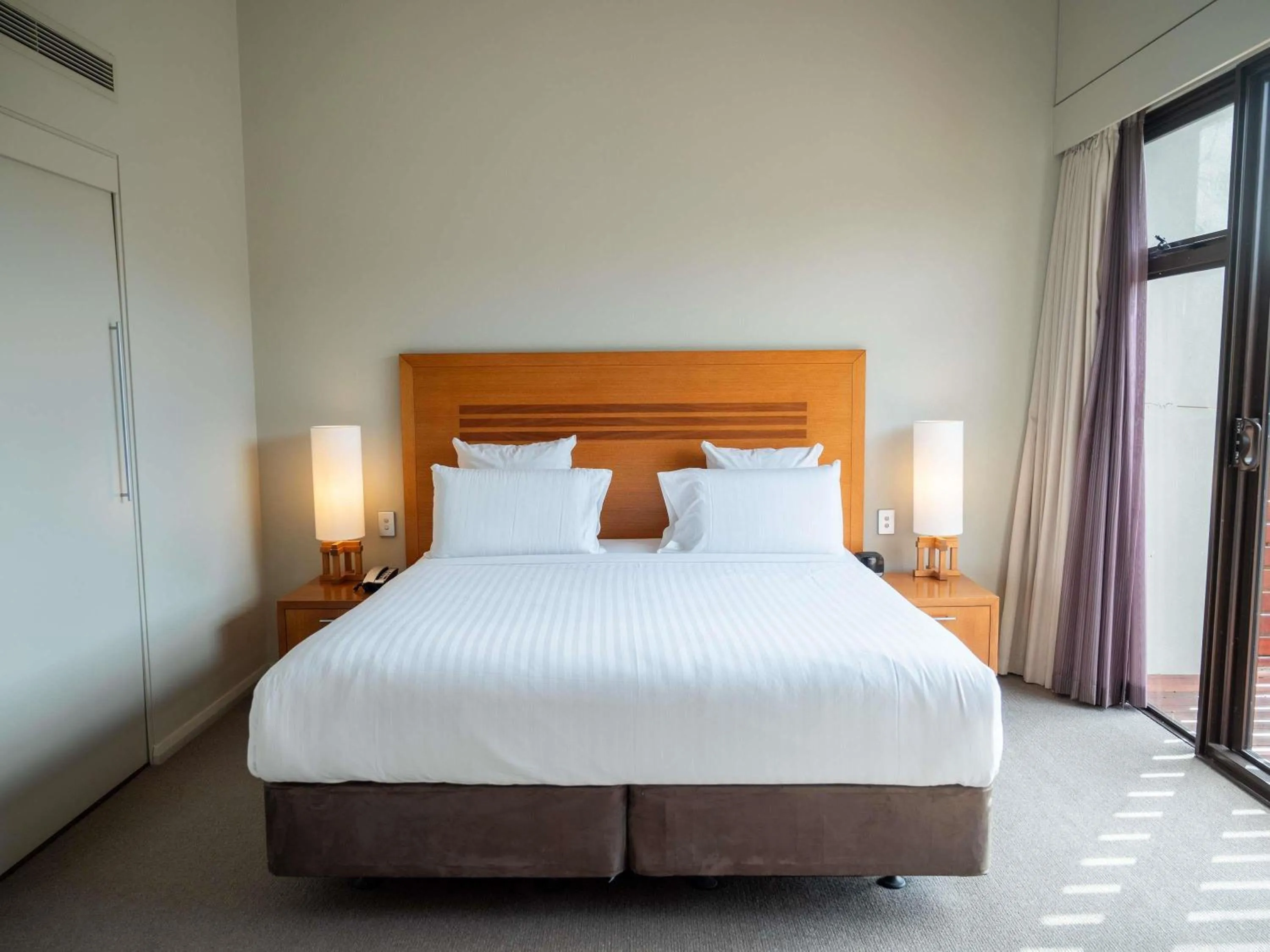 Bedroom, Bed in Pullman Bunker Bay Resort Margaret River