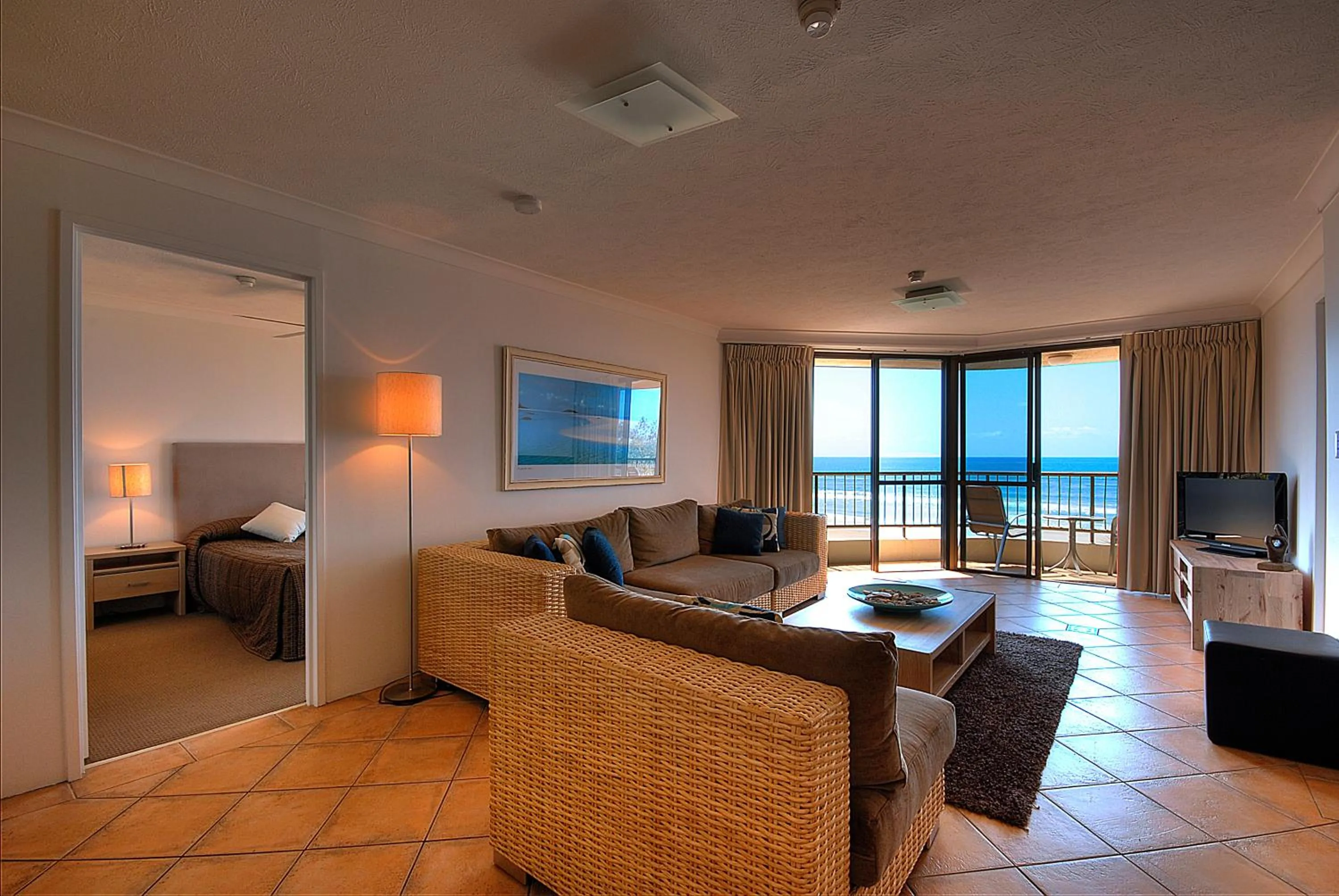 San Simeon Beachfront Apartments Tugun