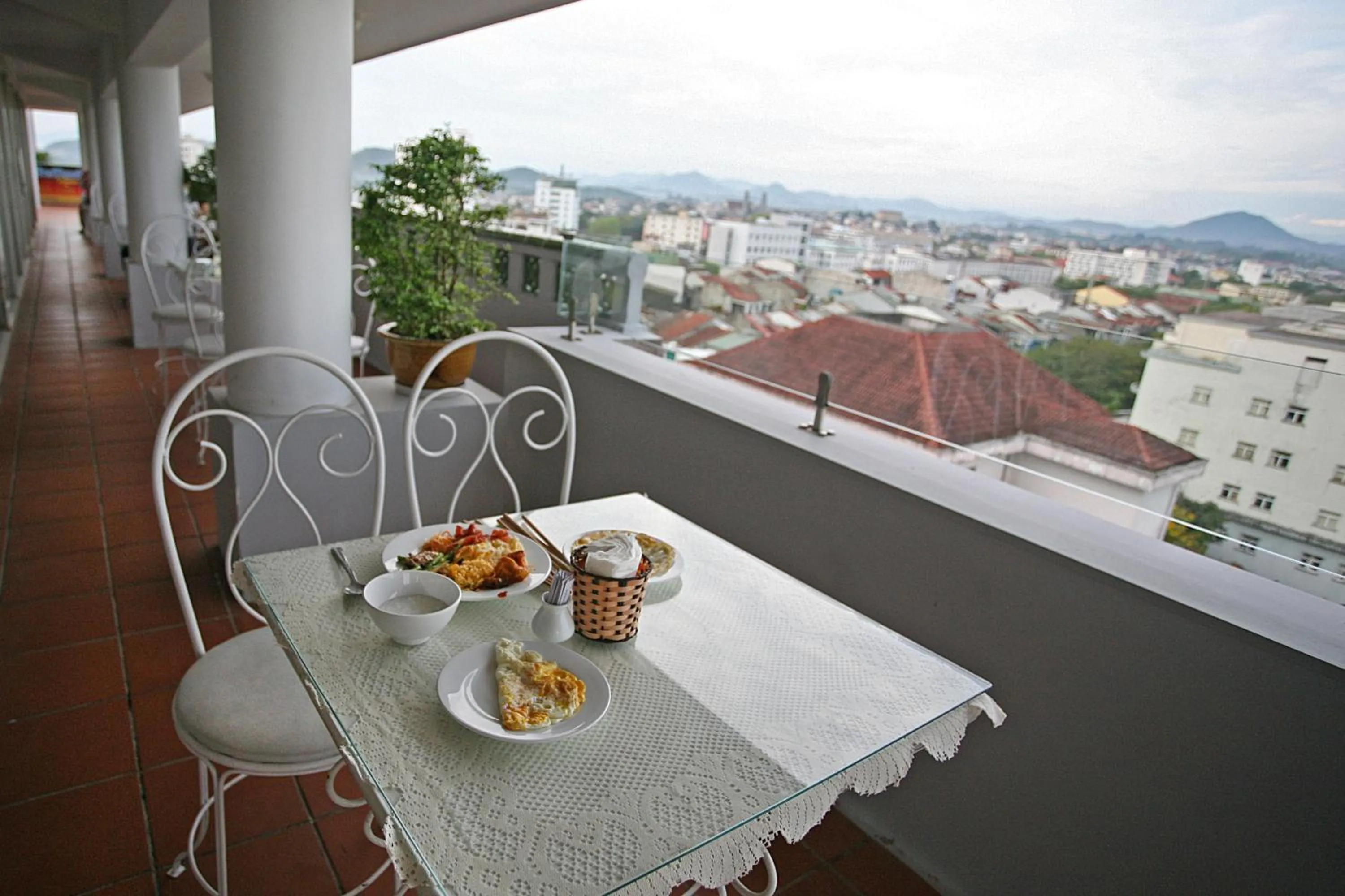 Breakfast in Park View Hotel