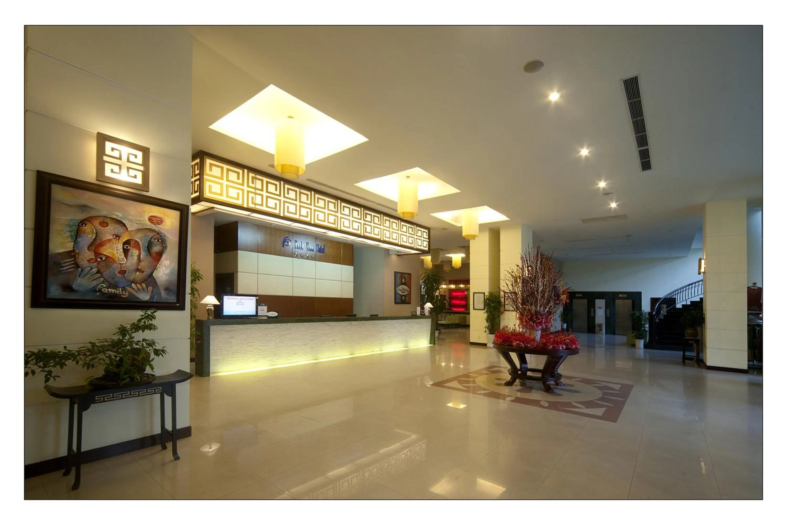 Lobby or reception in Park View Hotel