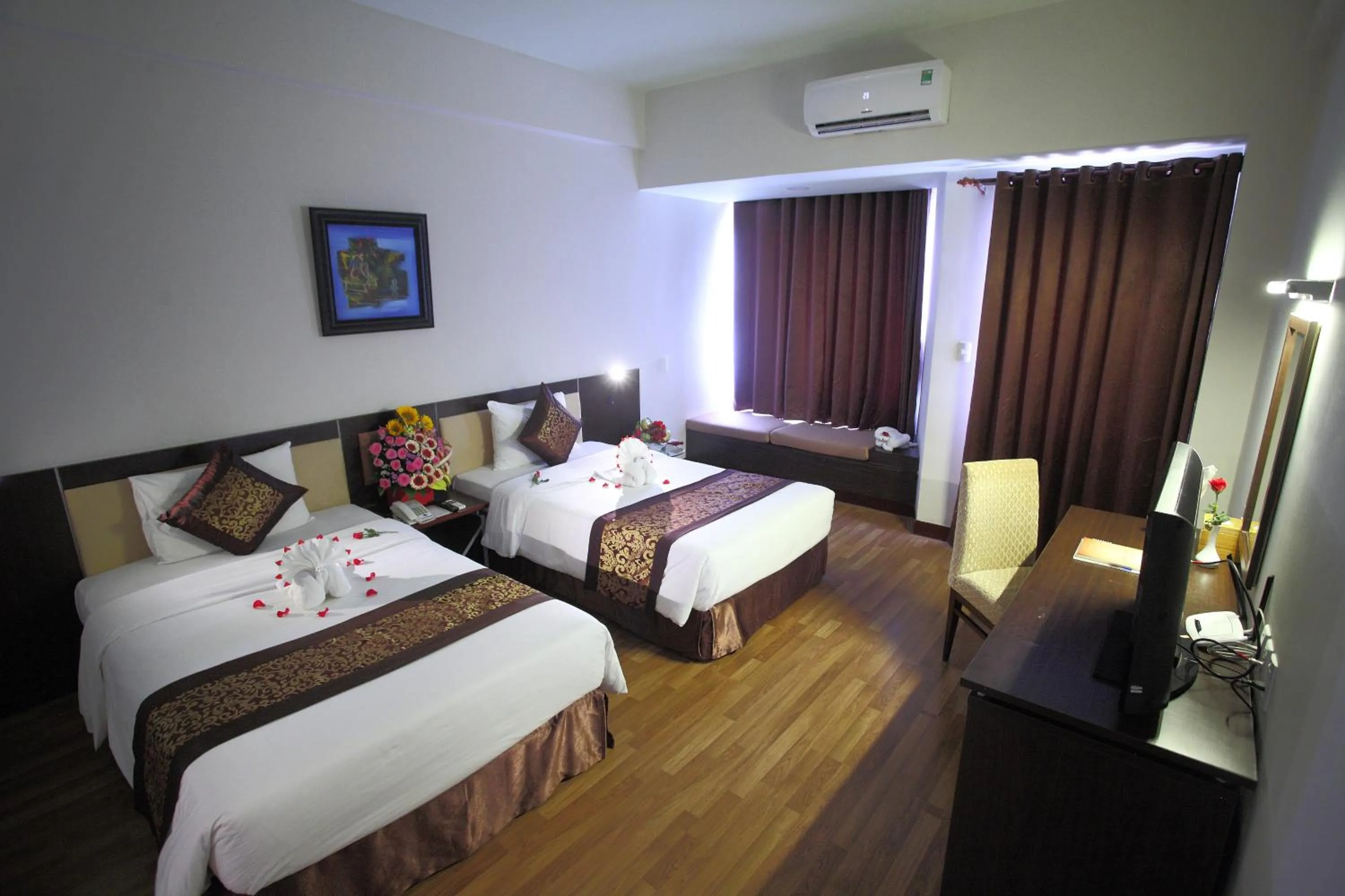 Bed in Park View Hotel