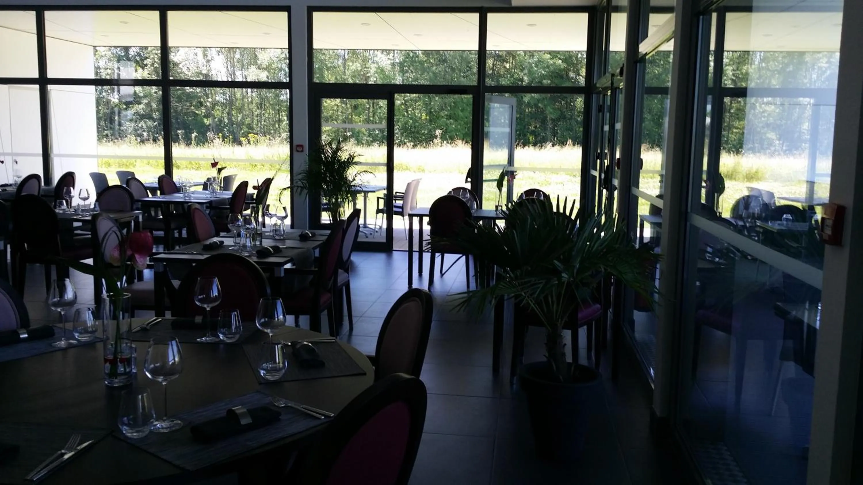 Restaurant/places to eat in Hotel - Restaurant La Claire Forêt