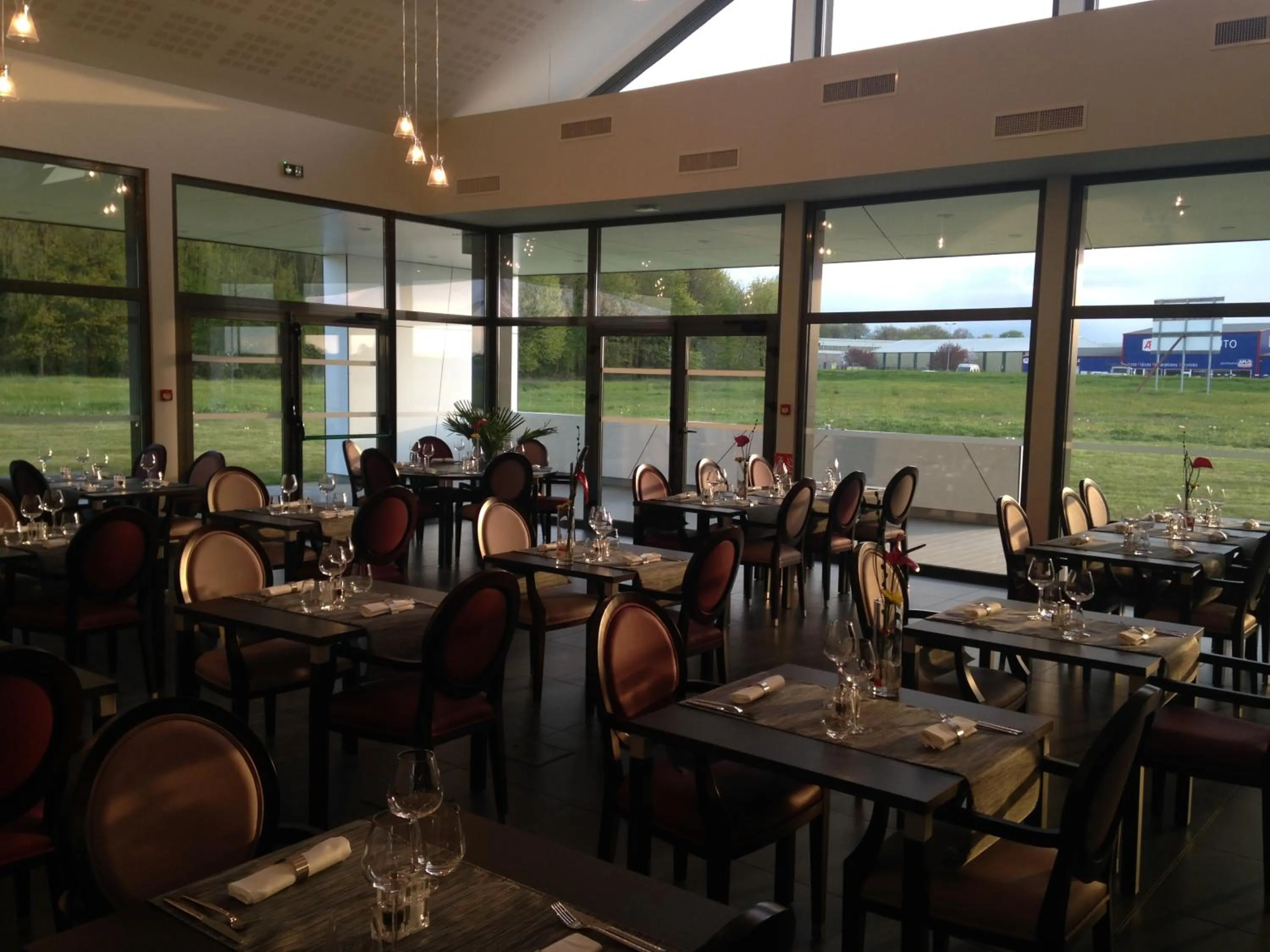 Restaurant/places to eat in Hotel - Restaurant La Claire Forêt