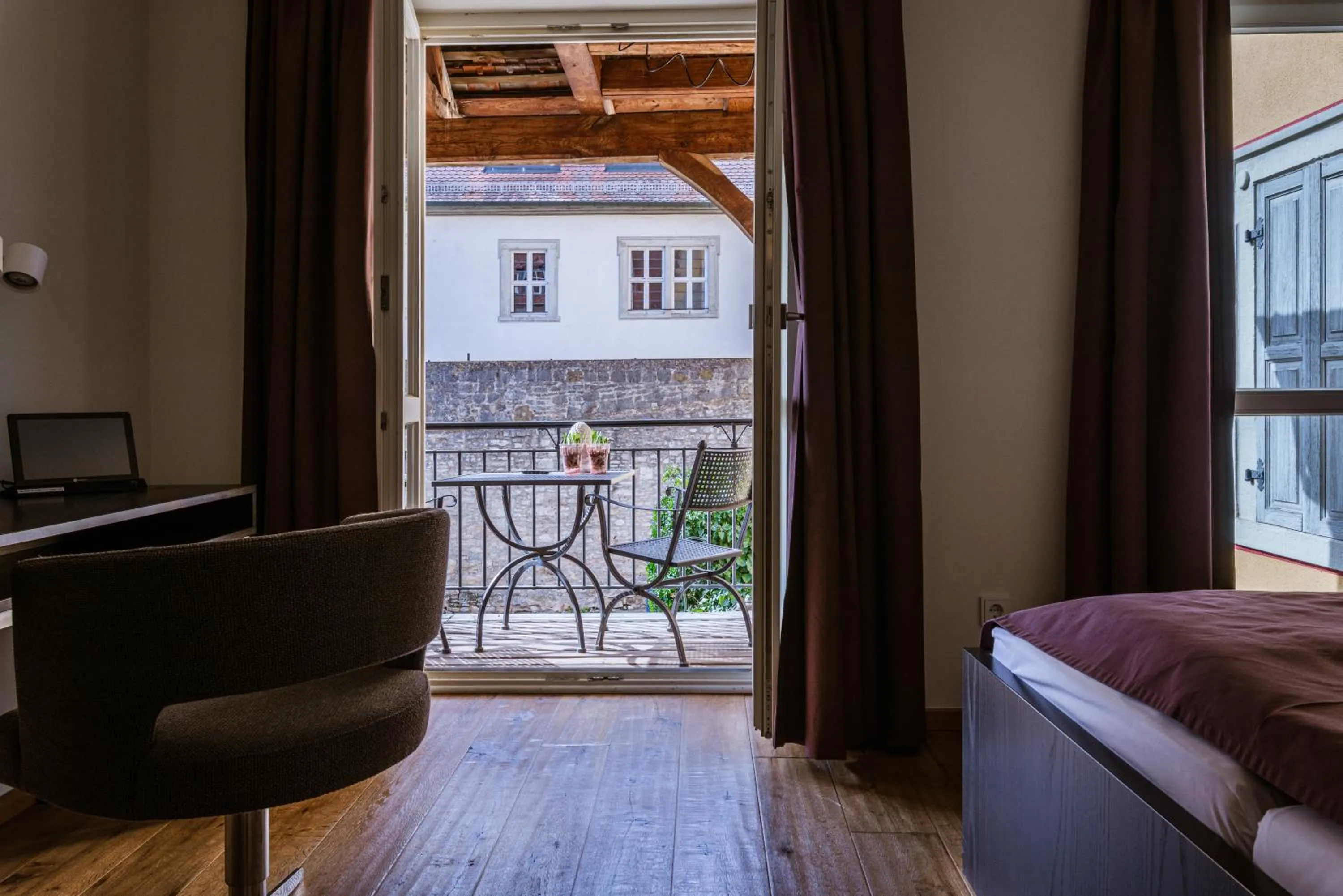 Bed in Hotel / Weingut Meintzinger