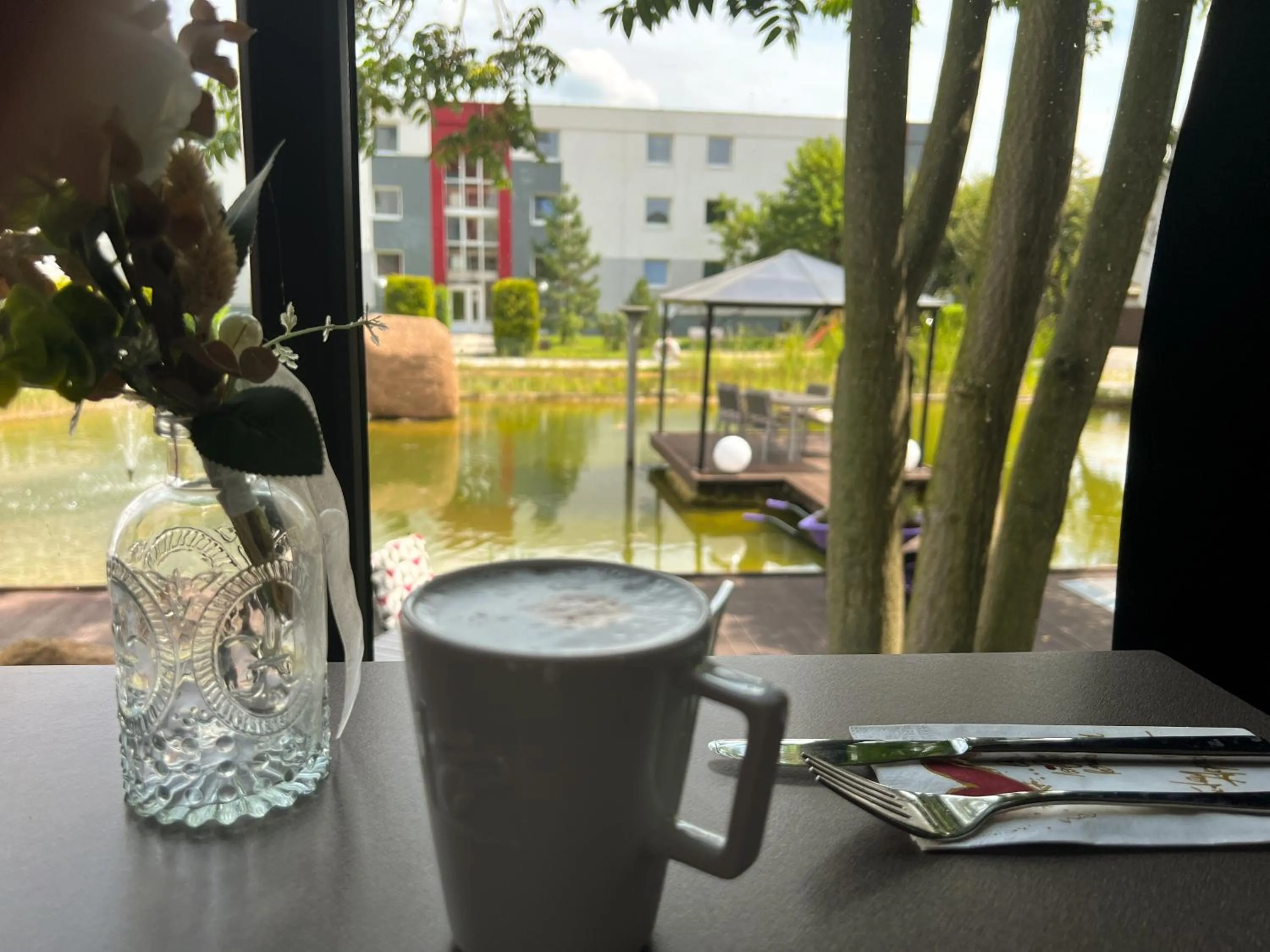 Breakfast in SKYHOTEL Merseburg