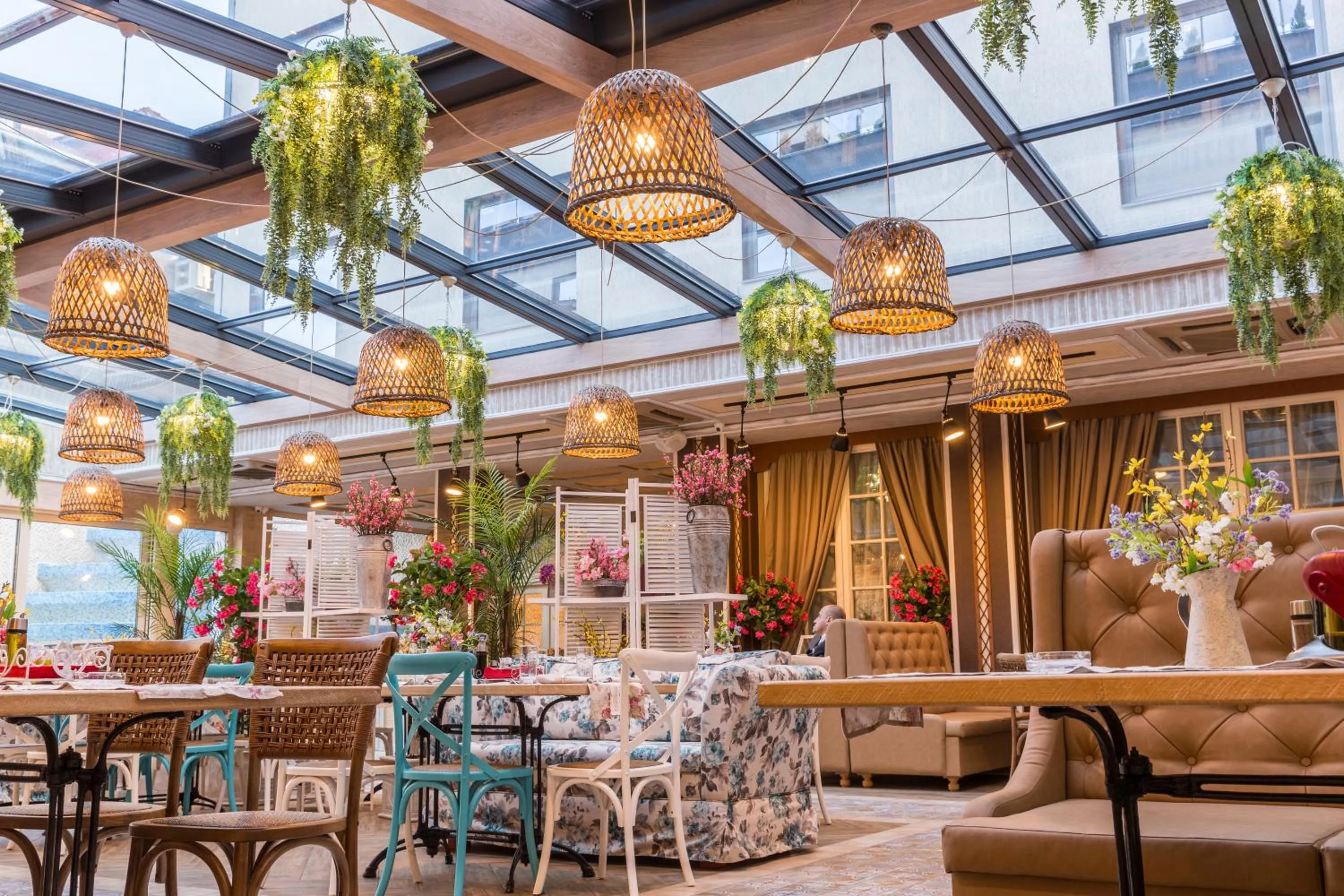 Restaurant/places to eat in Cosmopolitan Hotel & Wellness