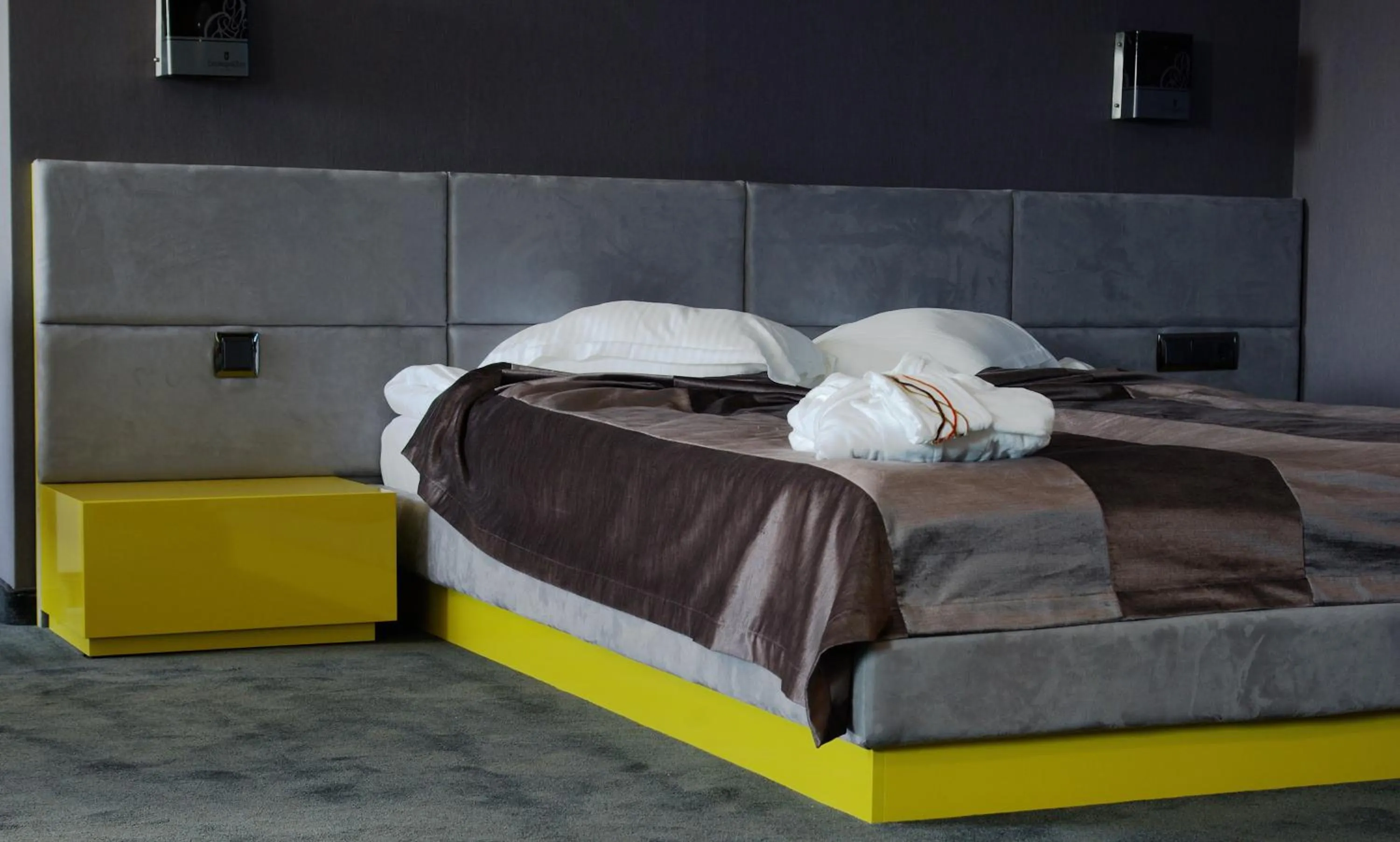 Bedroom, Bed in Cosmopolitan Hotel & Wellness