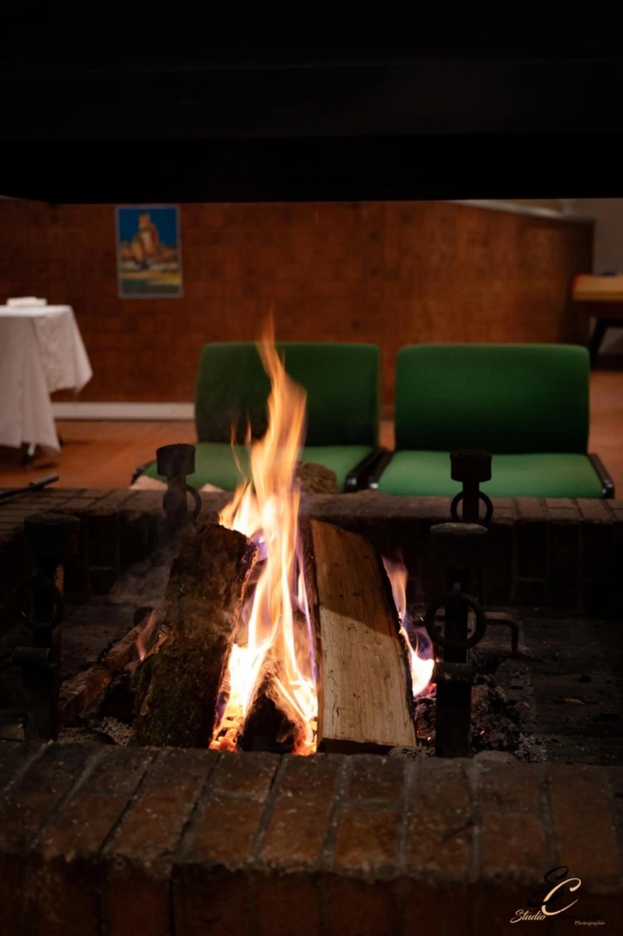Lounge or bar in Hôtel Causse Comtal Rodez, The Originals Relais