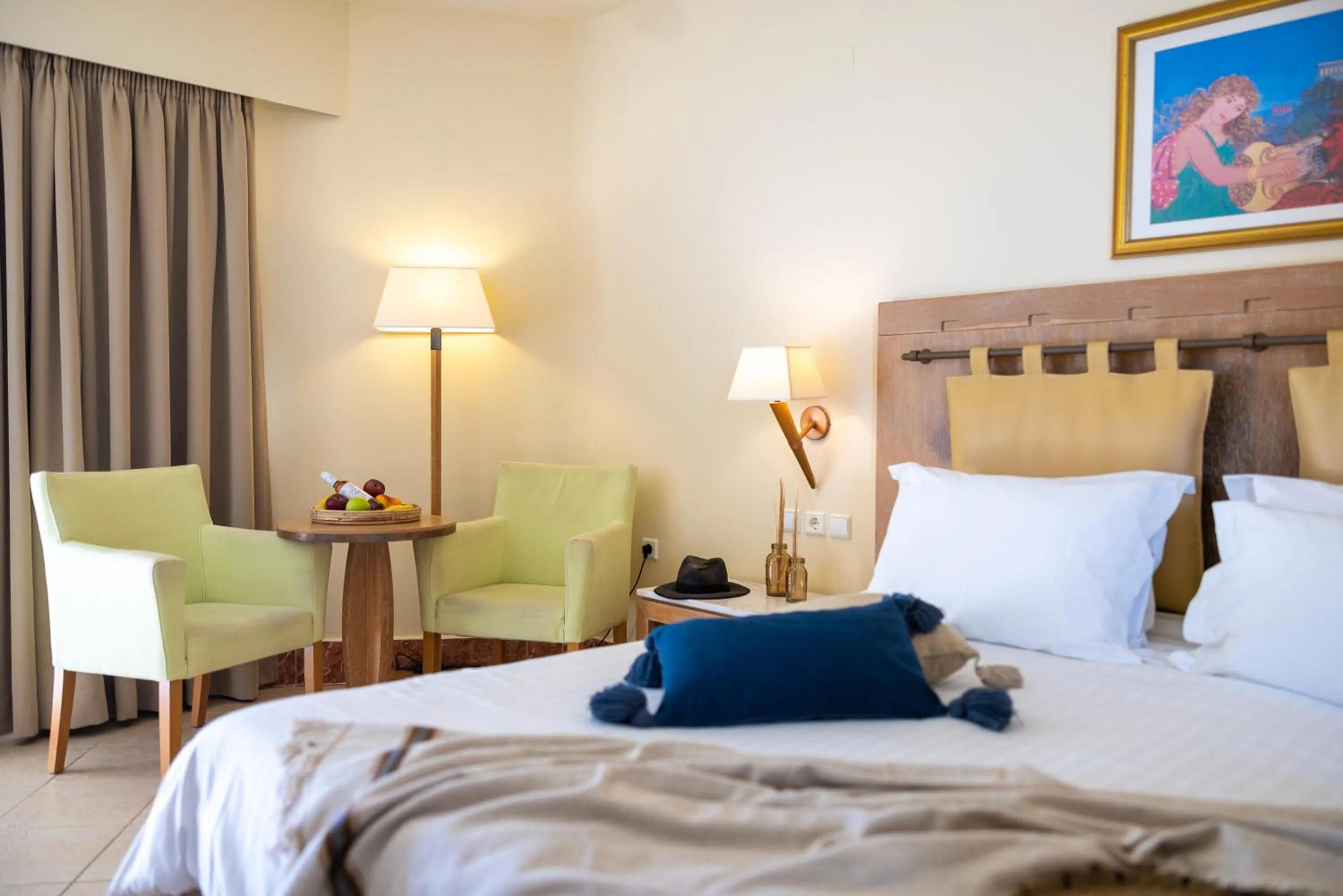 Bed in Giannoulis - Santa Marina Plaza (Adults Only)