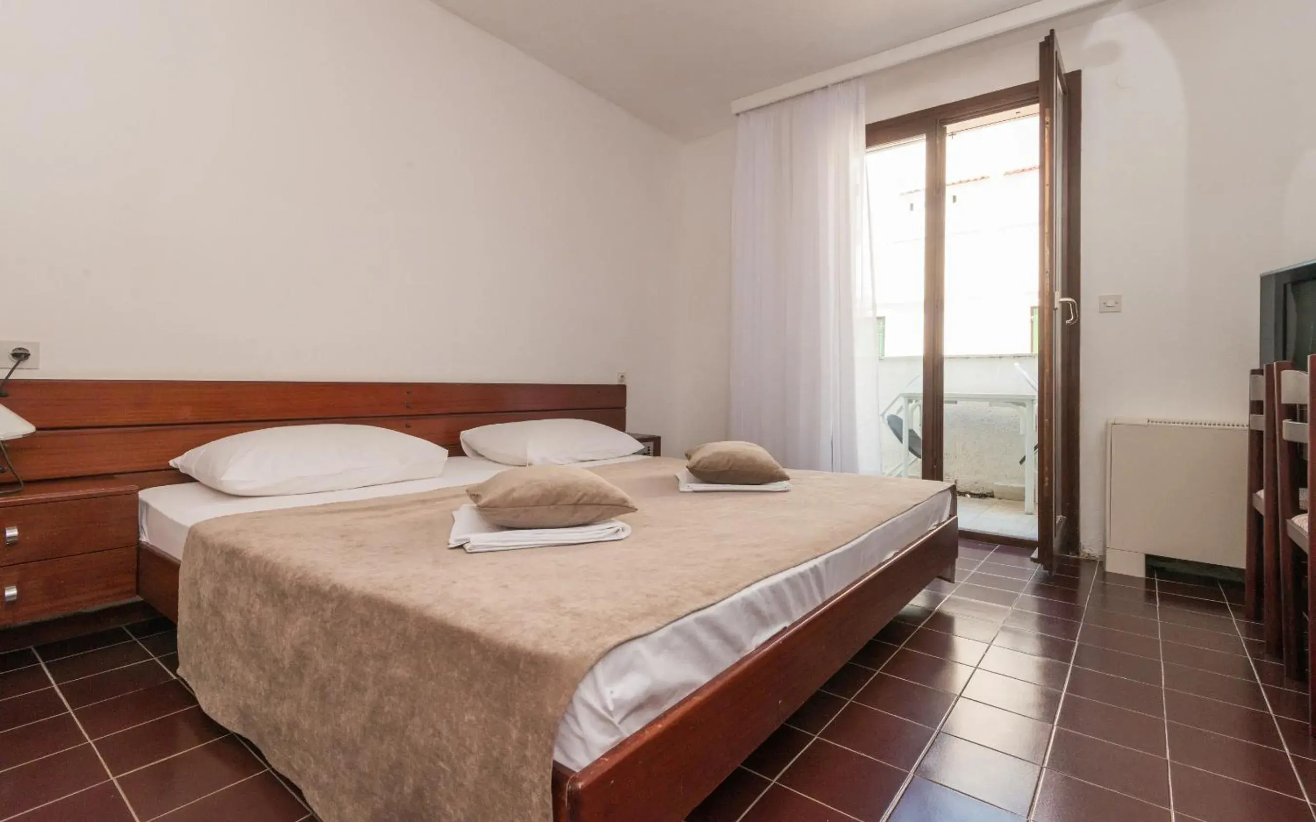 One-Bedroom Suite with Balcony in Hotel Zenit Neum One-Bedroom Suite with Balcony in Hotel Zenit Neum