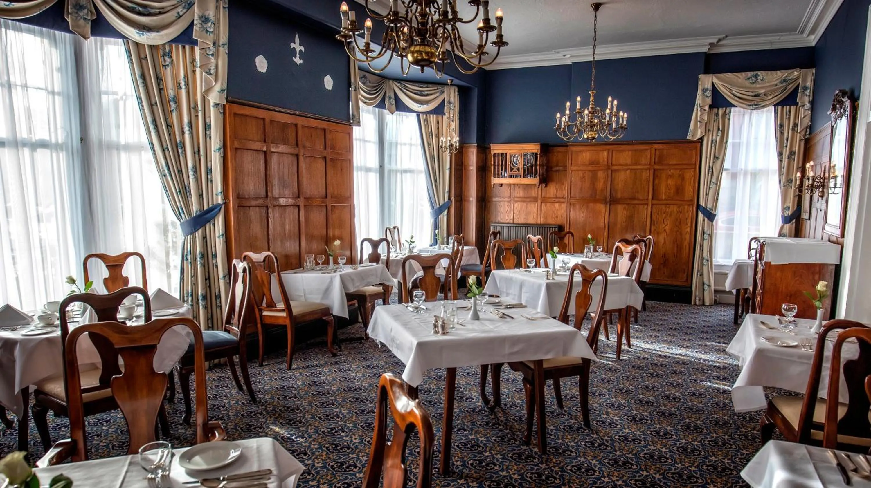 Restaurant/places to eat in Dunoon Hotel