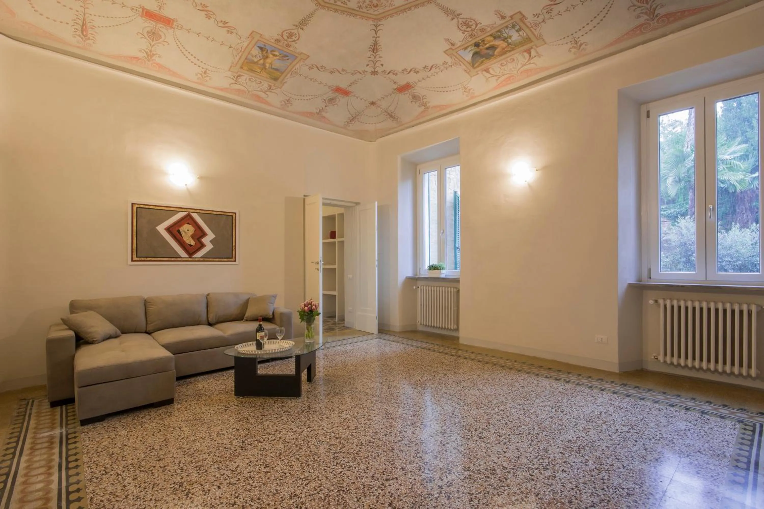 Seating area in Piazza Paradiso Accommodation