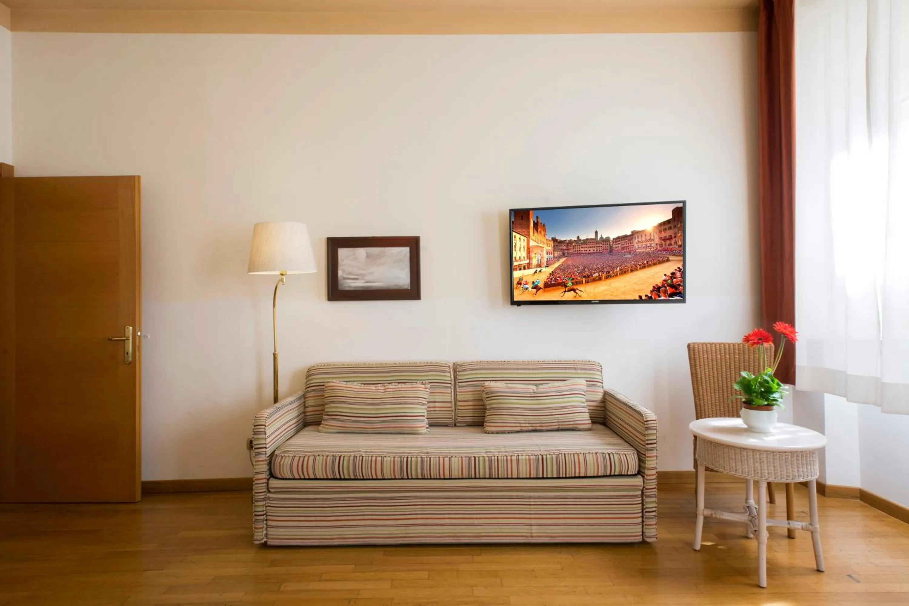 Living room in Piazza Paradiso Accommodation