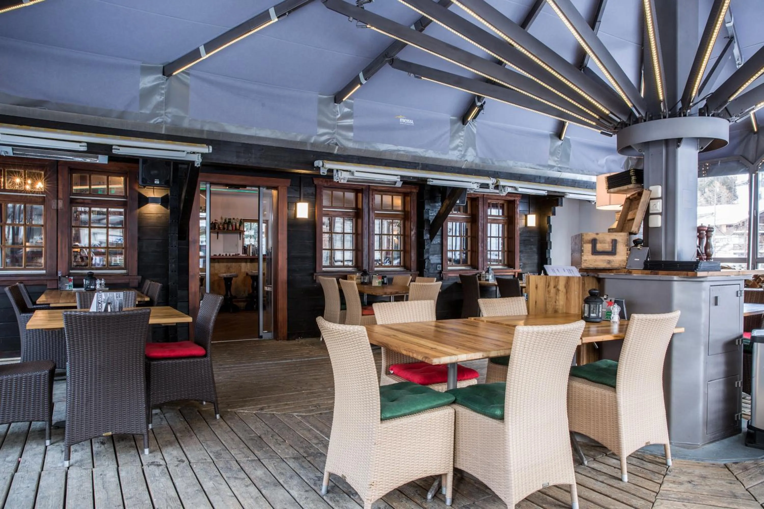 Restaurant/places to eat in Hotel Burgener