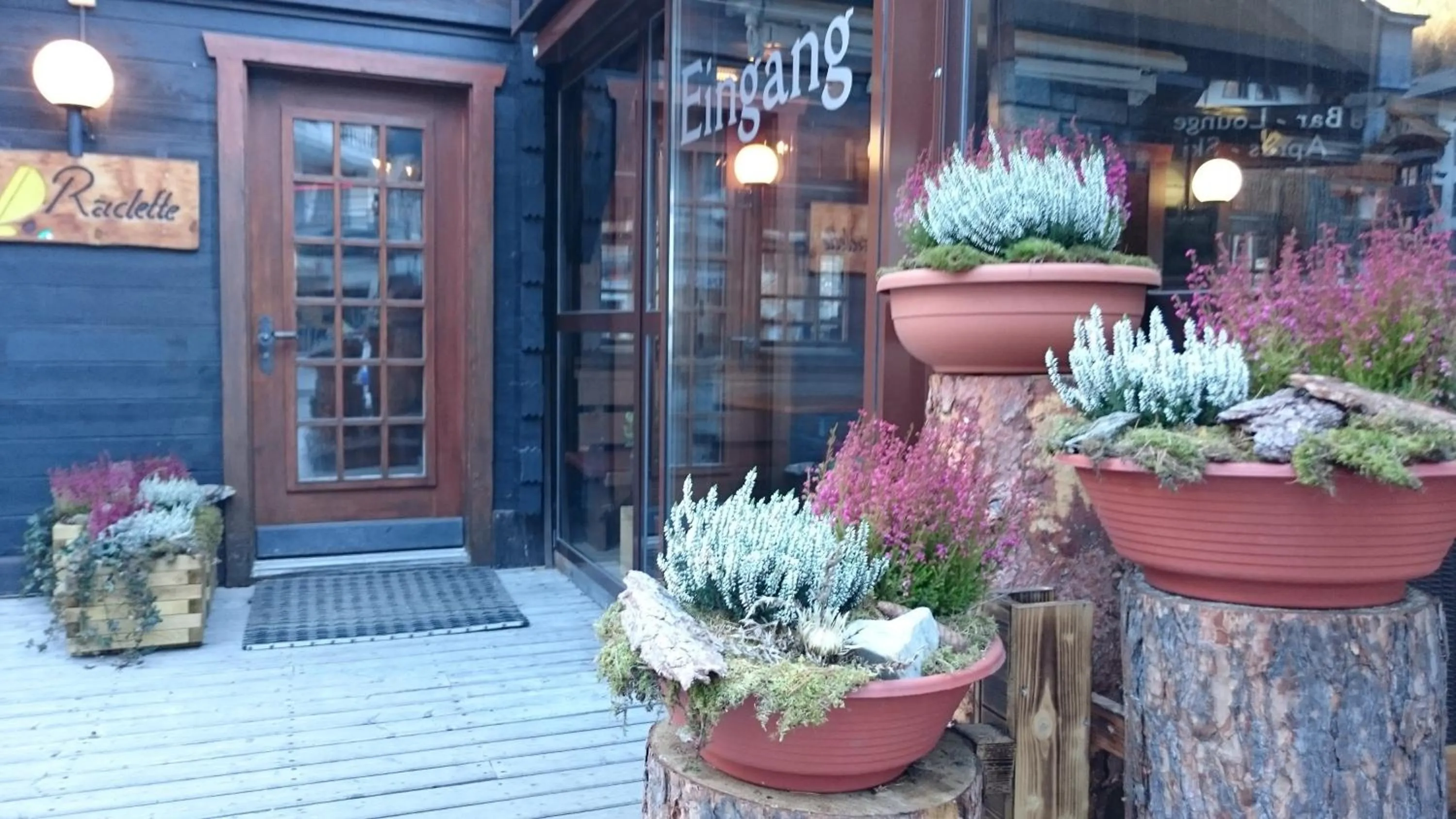 Facade/entrance in Hotel Burgener