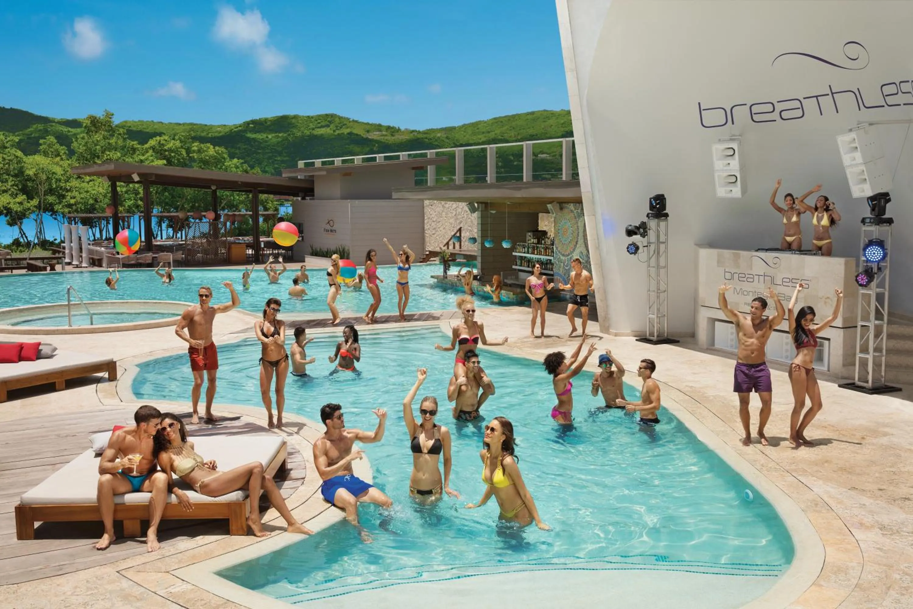 Swimming pool in Breathless Montego Bay Adults Only - All Inclusive