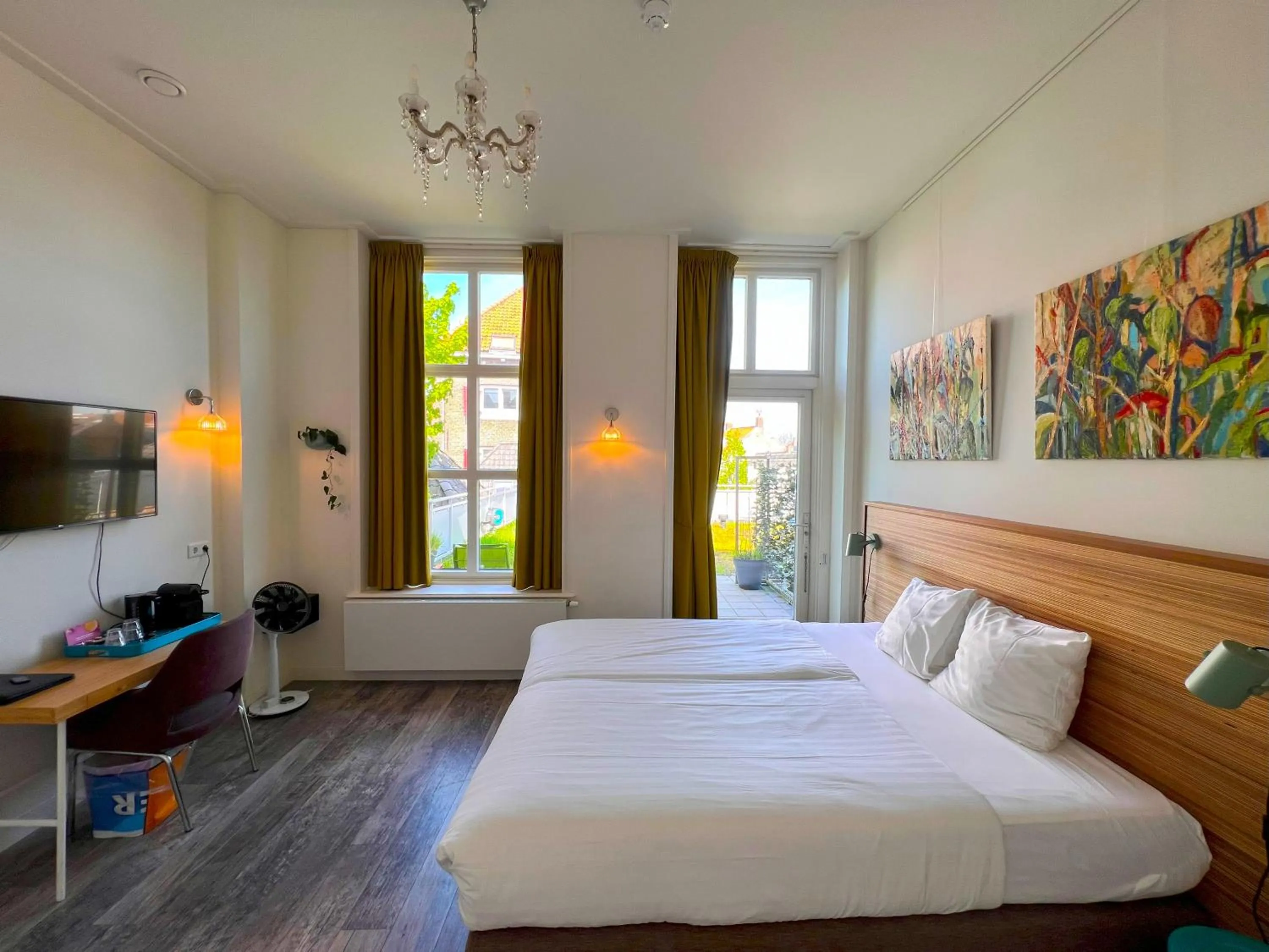 Bed in Hotel Loskade 45