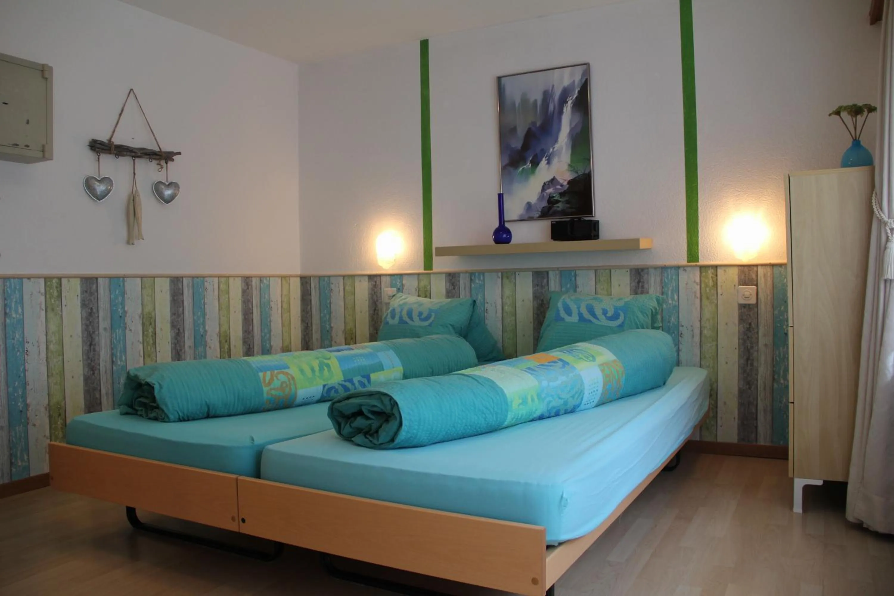 Photo of the whole room, Bed in Pension Heino