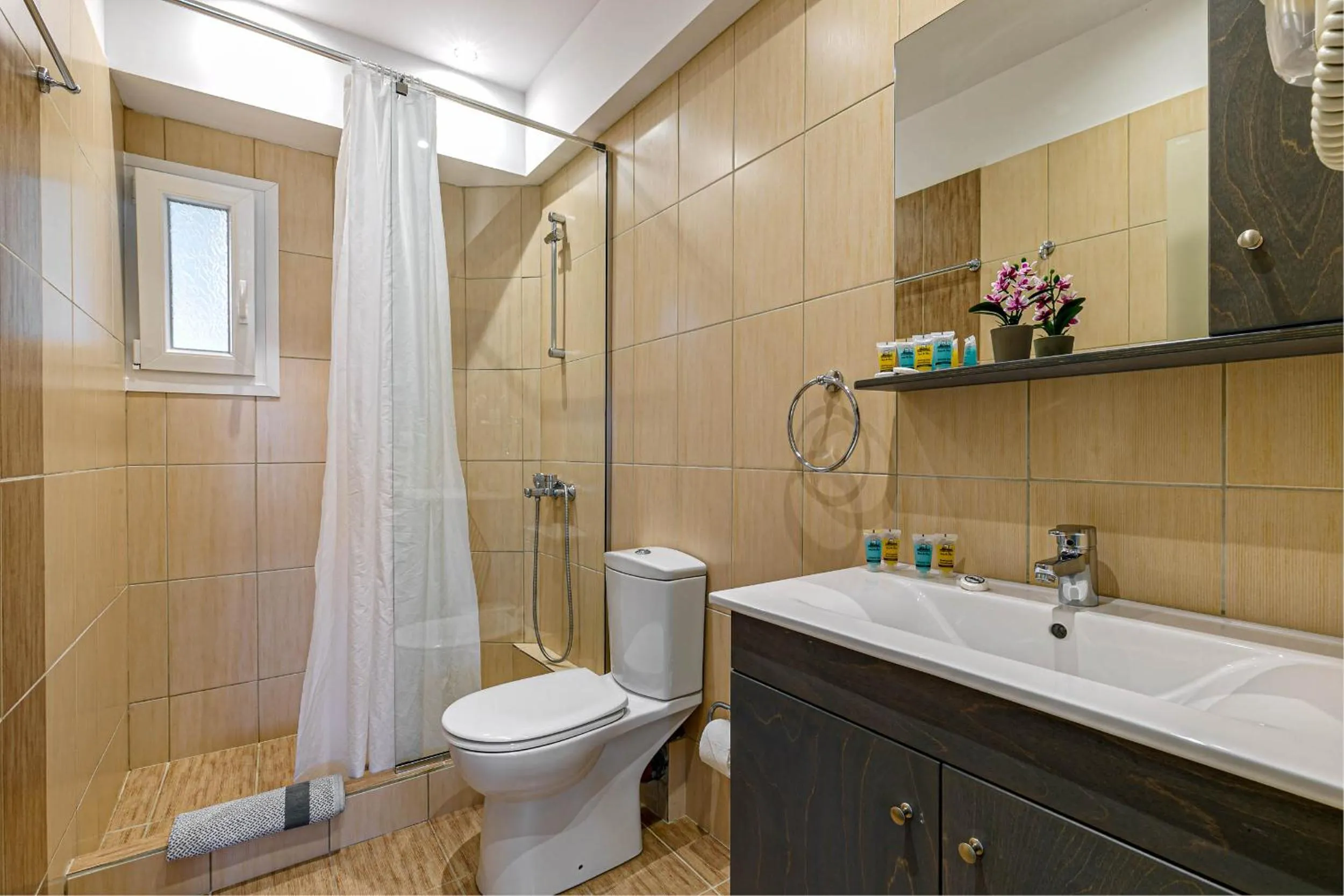 Palapart Gikas Gouvia