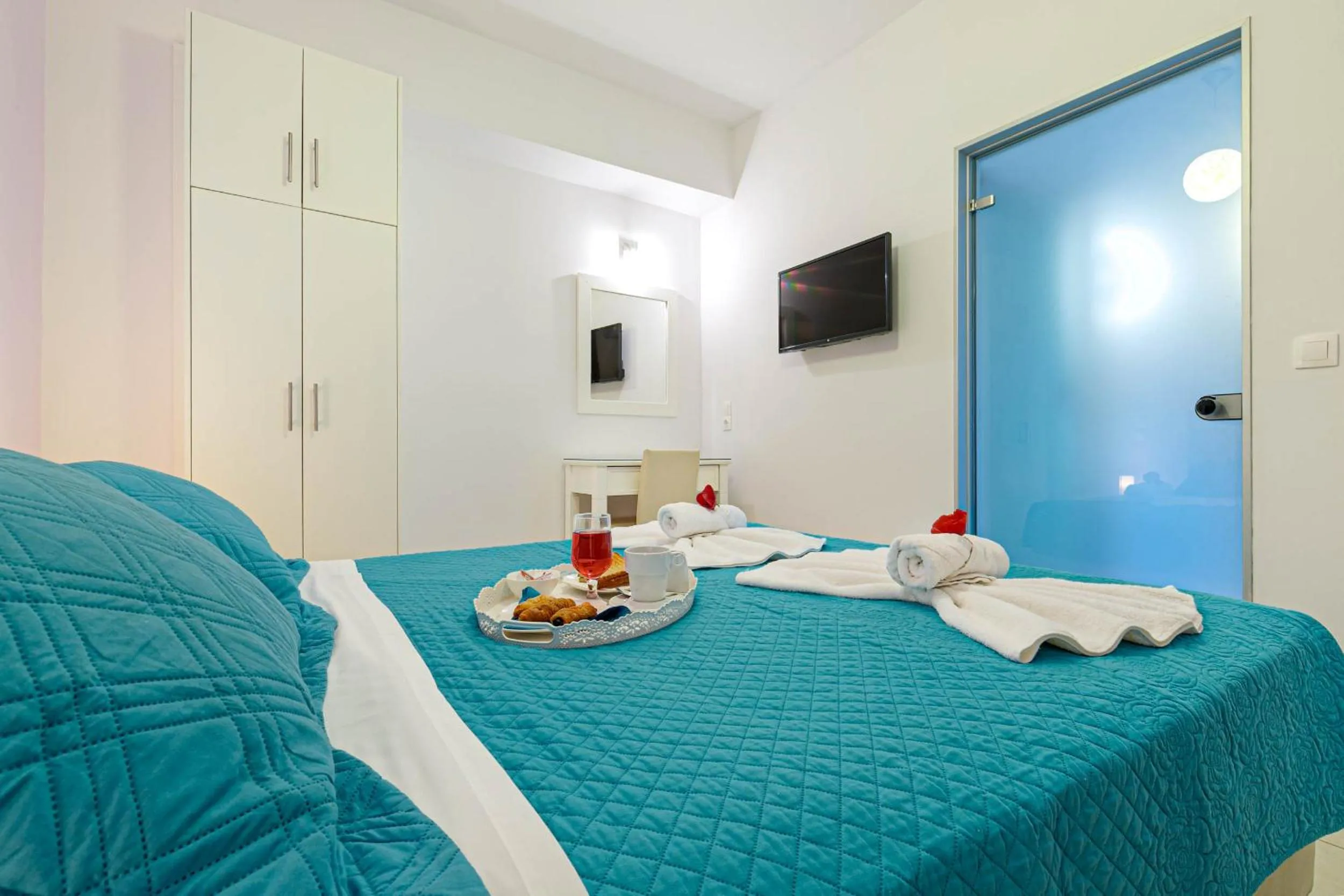 Bed in Palapart Gikas Gouvia