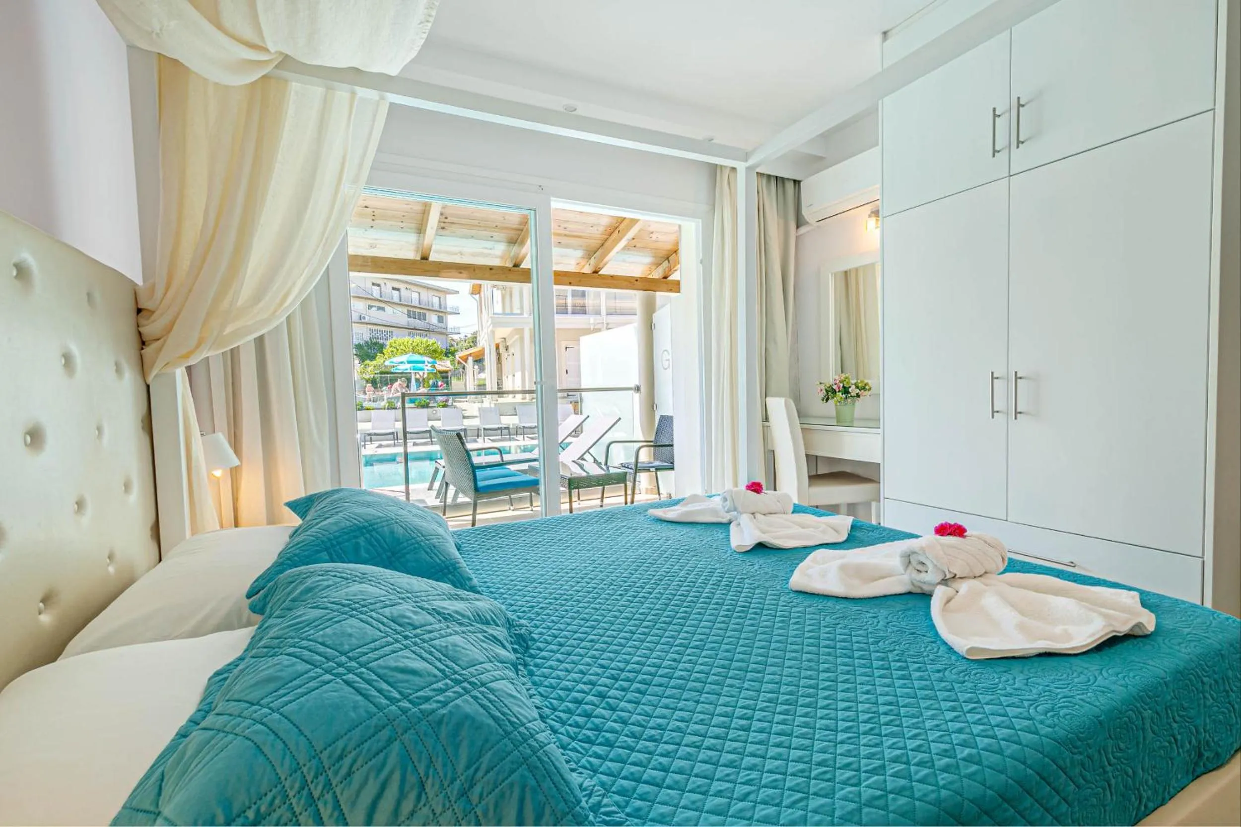 Bed in Palapart Gikas Gouvia