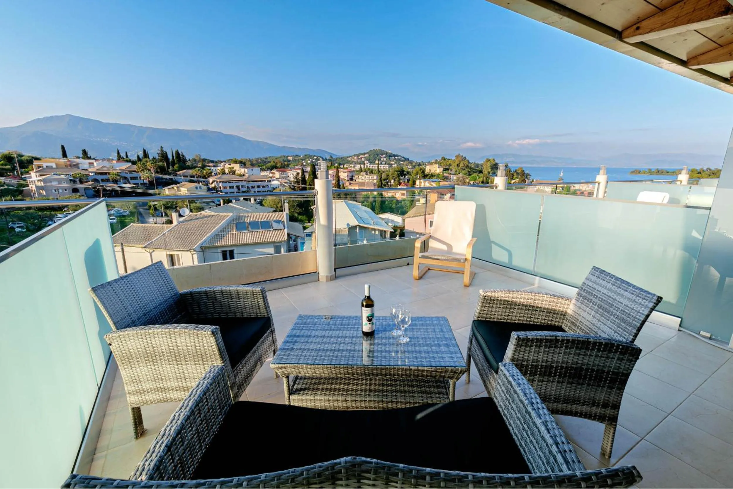 Palapart Gikas Gouvia