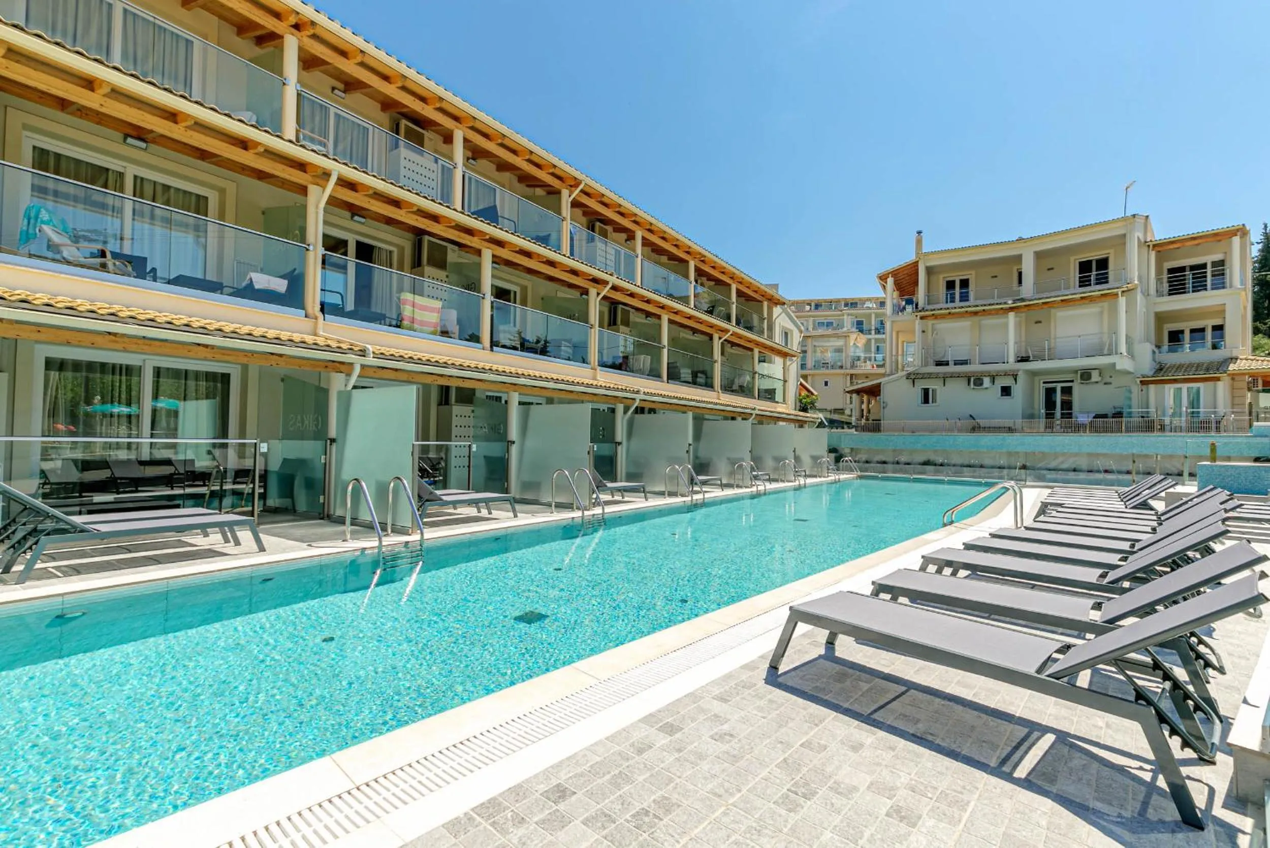 Palapart Gikas Gouvia