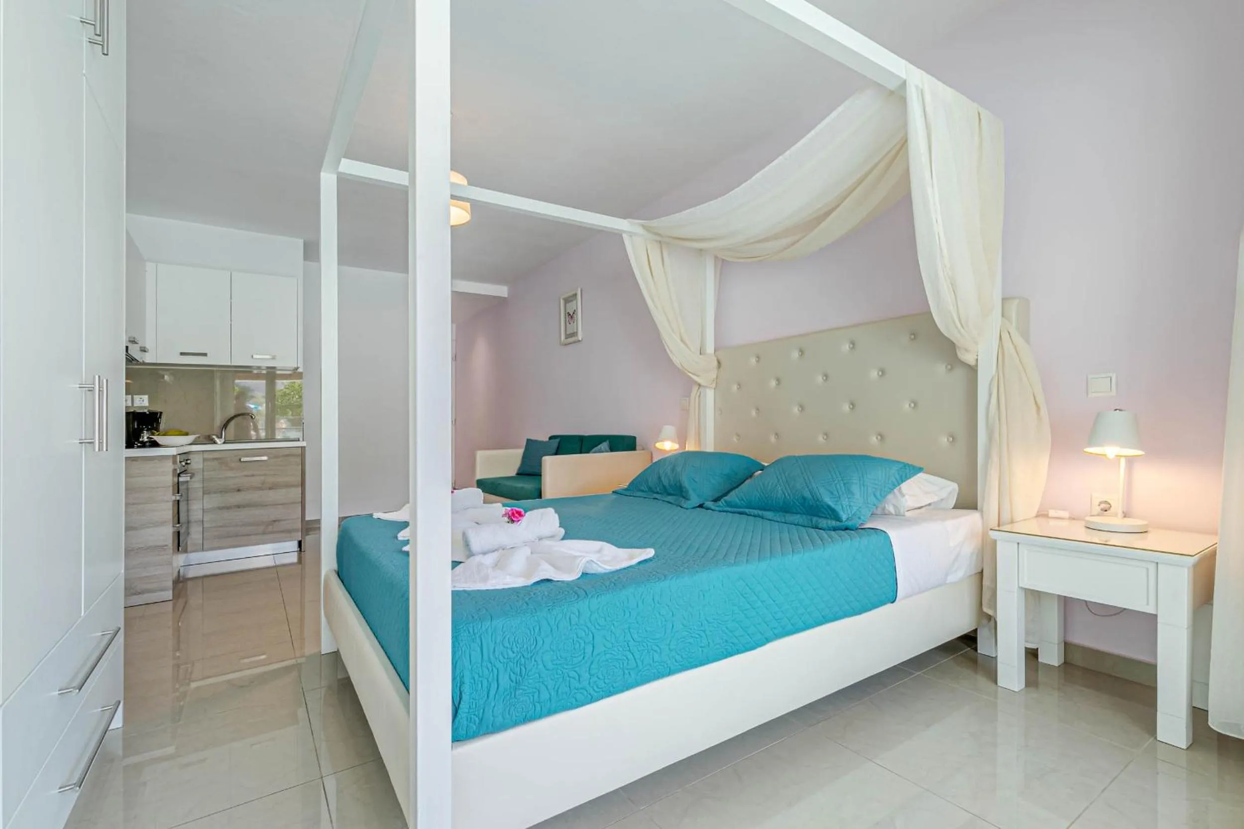 Bed in Palapart Gikas Gouvia