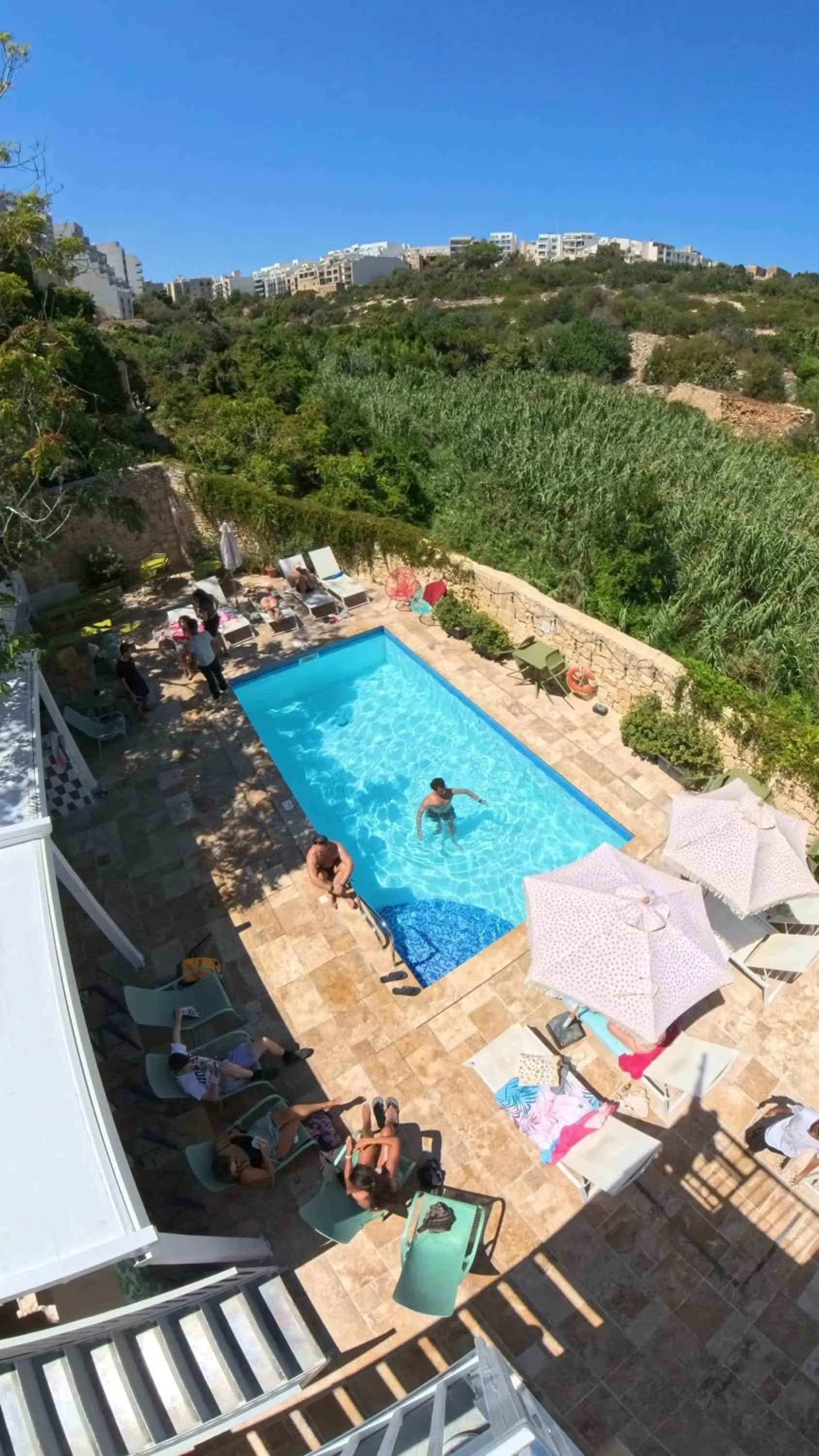 Follow the Sun Boutique Hostel - Pool, Breakfast & Sea Views