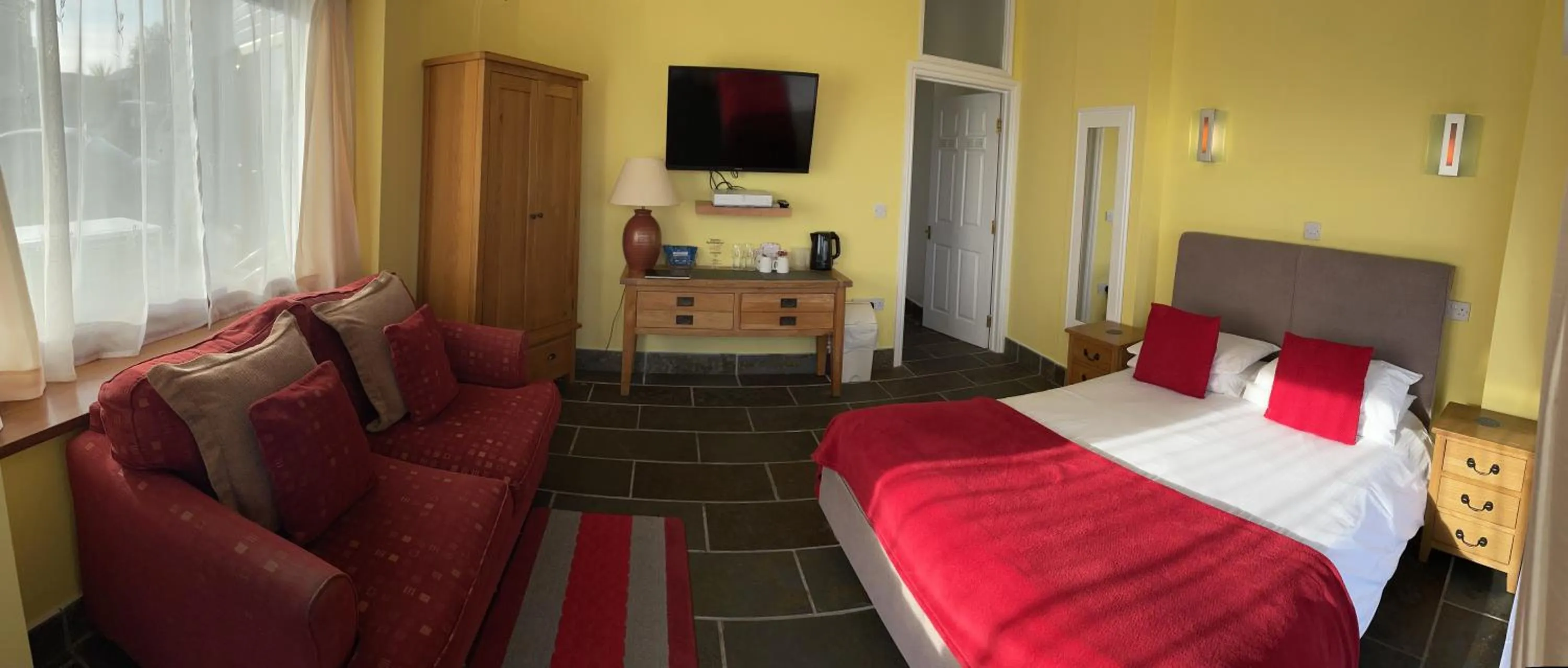 Bedroom, Bed in Sawyers Bed and Breakfast