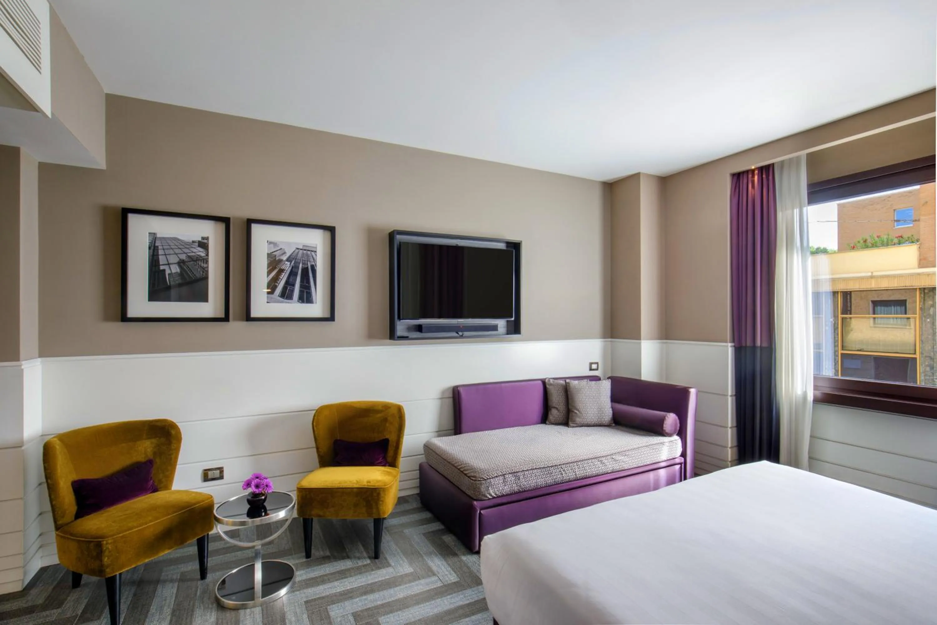 Bedroom, Bed in The Tribune, part of JdV by Hyatt