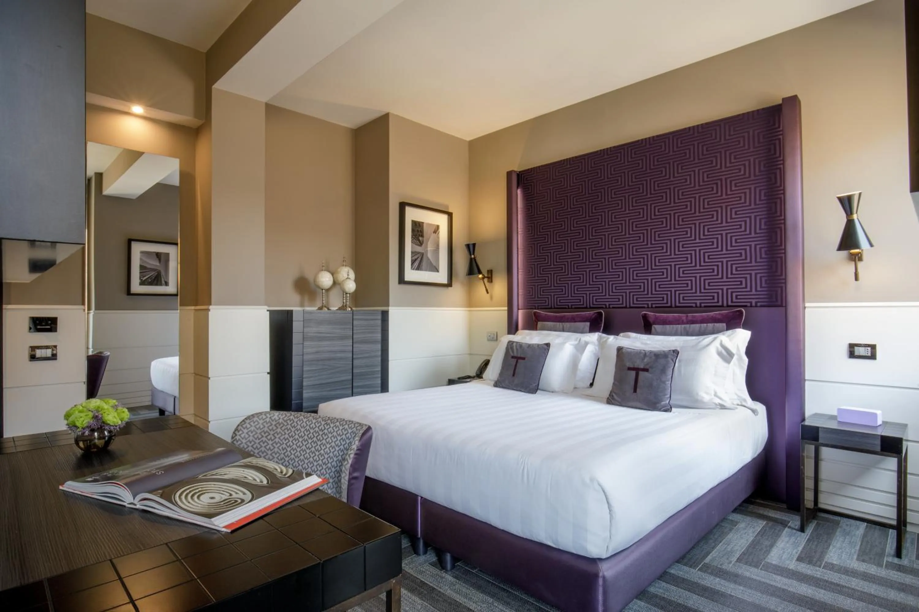 Bedroom, Bed in The Tribune, part of JdV by Hyatt