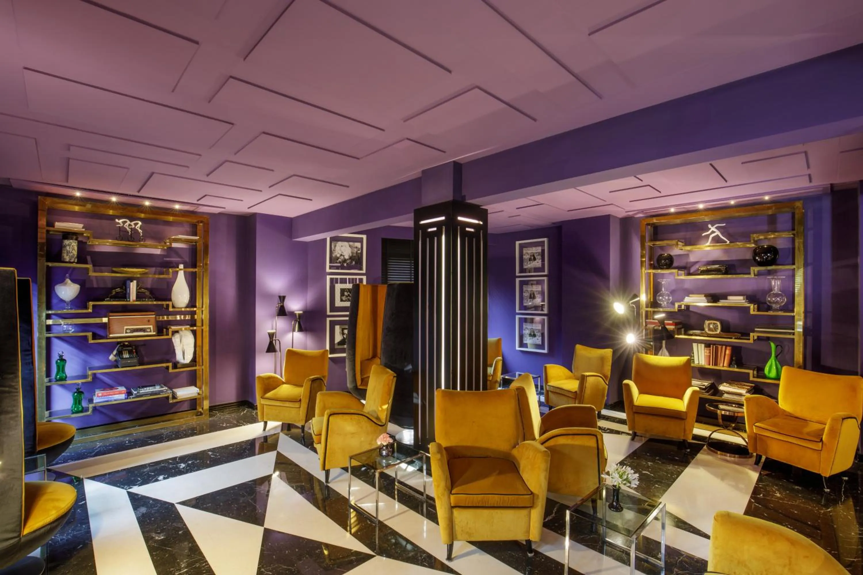 Lobby or reception in The Tribune, part of JdV by Hyatt