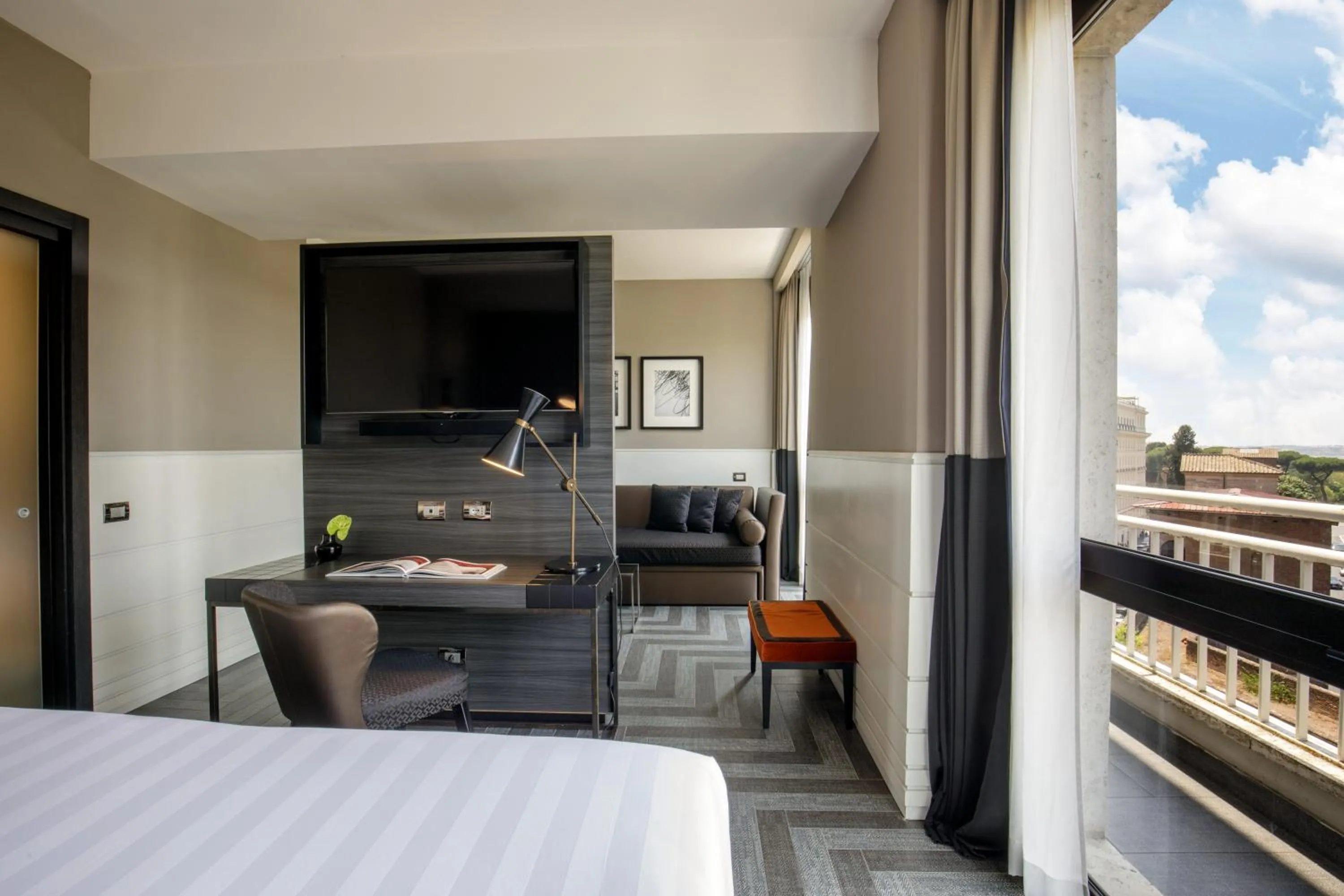 Bedroom, Bed in The Tribune, part of JdV by Hyatt