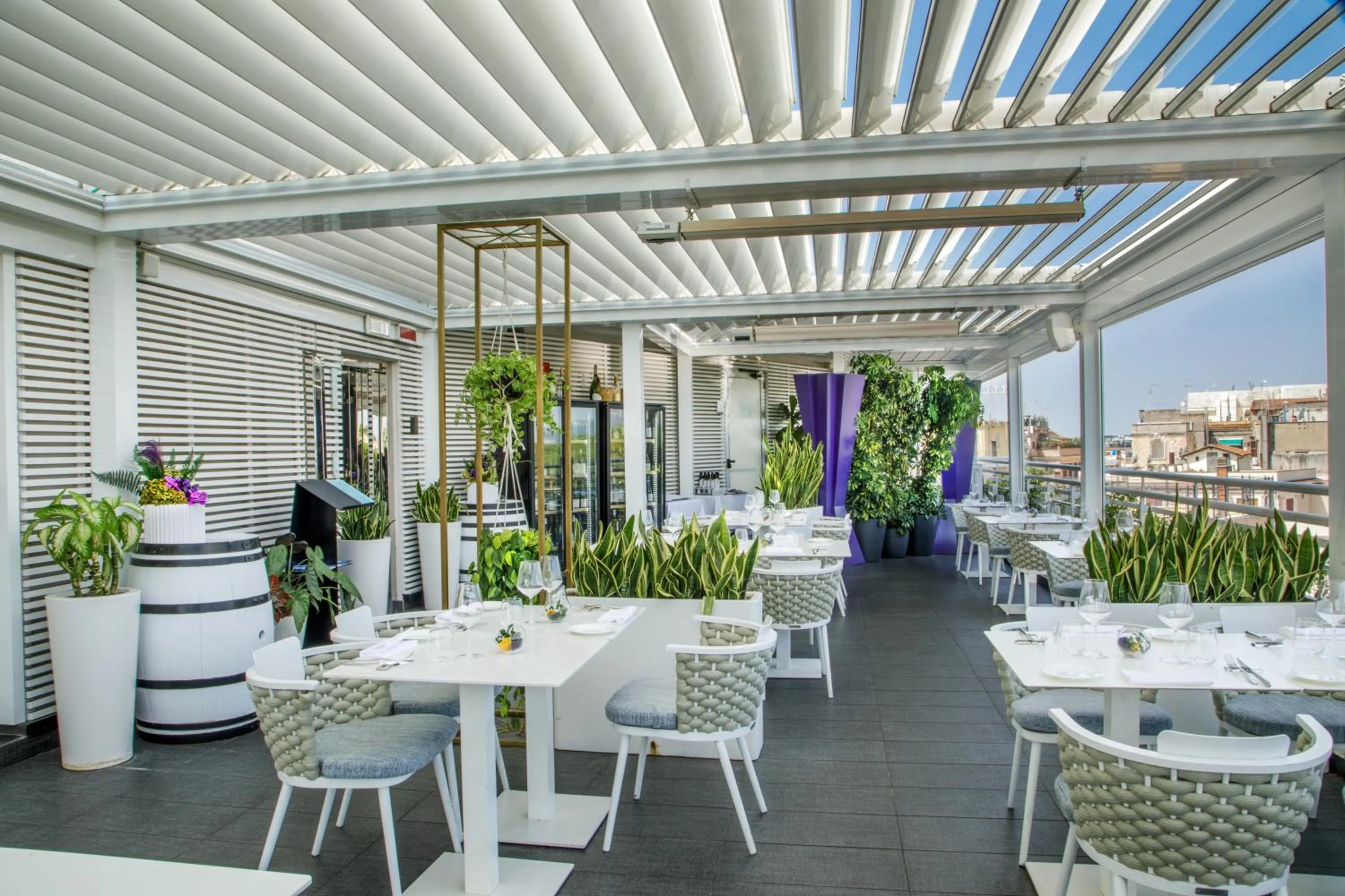 Restaurant/places to eat in The Tribune, part of JdV by Hyatt