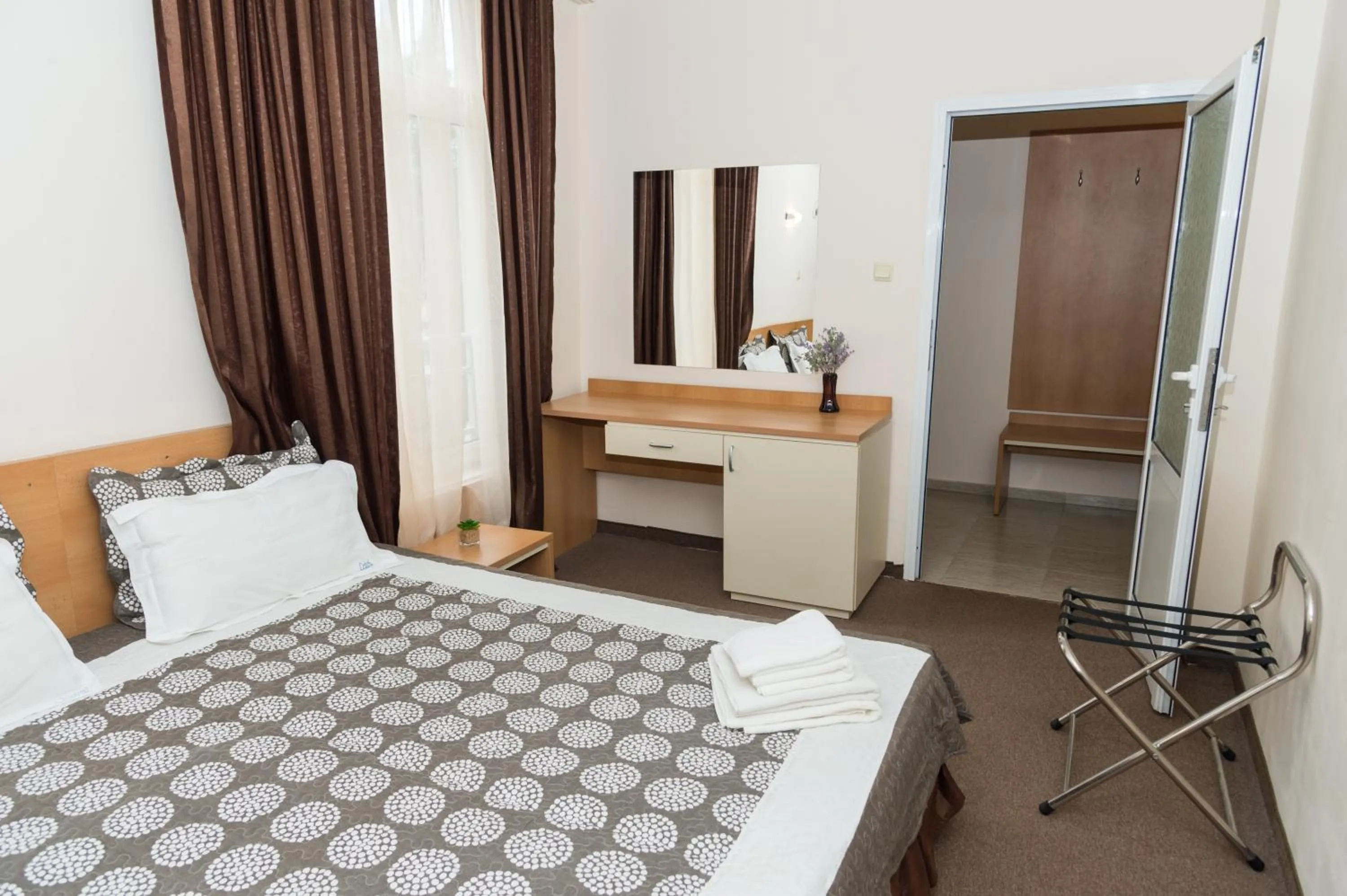 Property building in Hotel Central