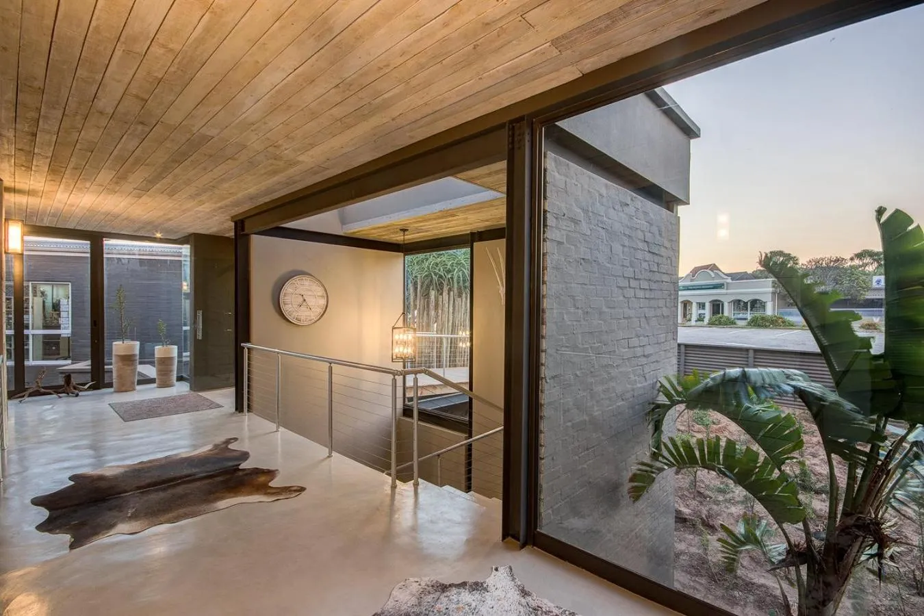 Facade/entrance in The House Quarters