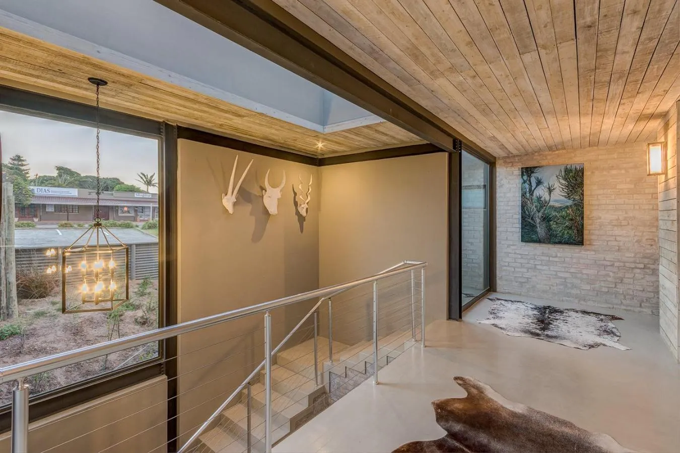 Facade/entrance, Bed in The House Quarters