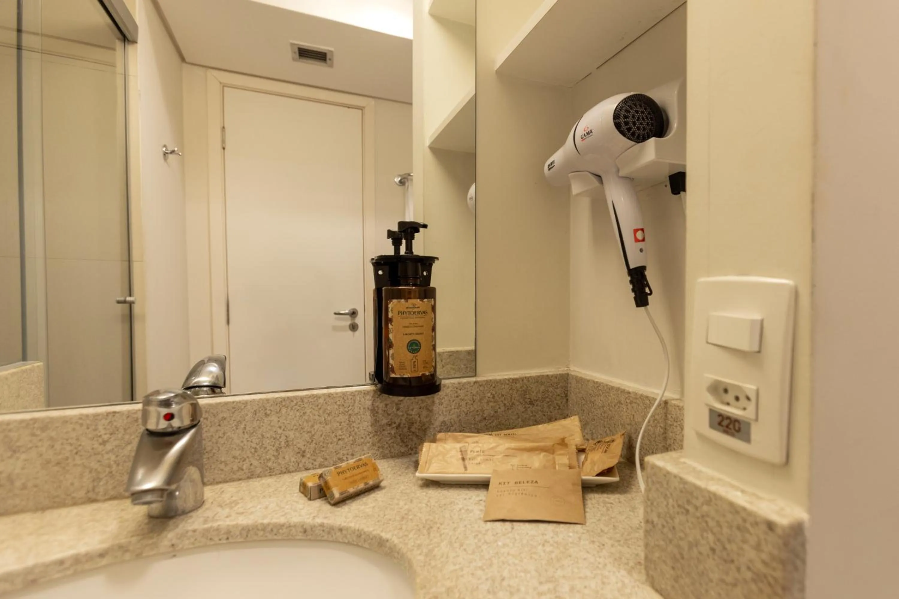 Toilet in Mercure Jundiai Shopping