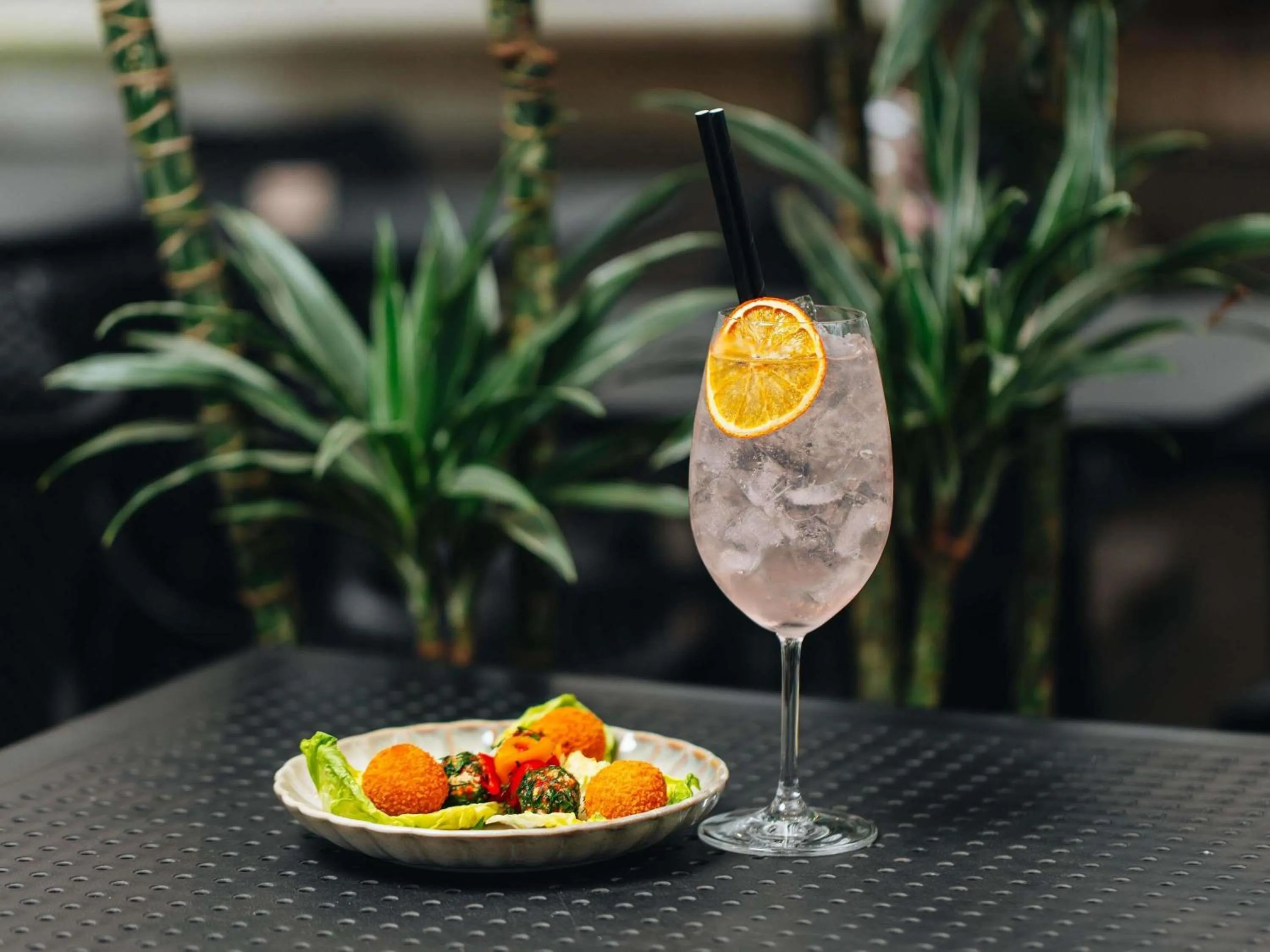 Lounge or bar in Ibis Riga Centre