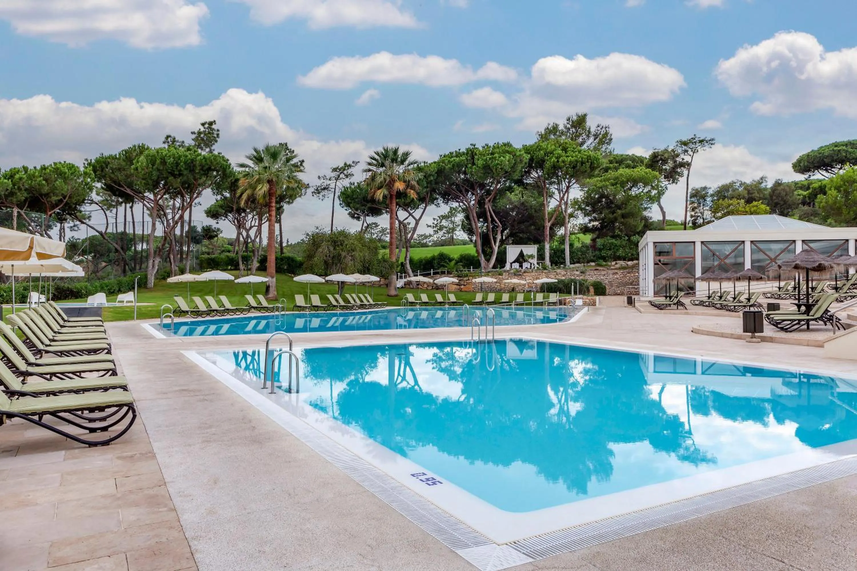 Swimming pool in Vilar do Golf