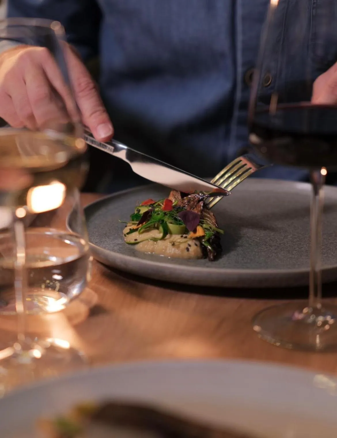 Restaurant/places to eat in Maison des Ambassadeurs