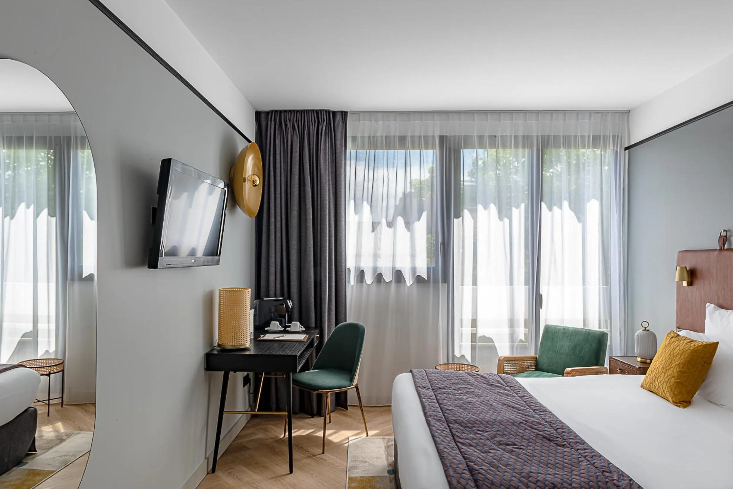 Bedroom, Bed in Maison des Ambassadeurs