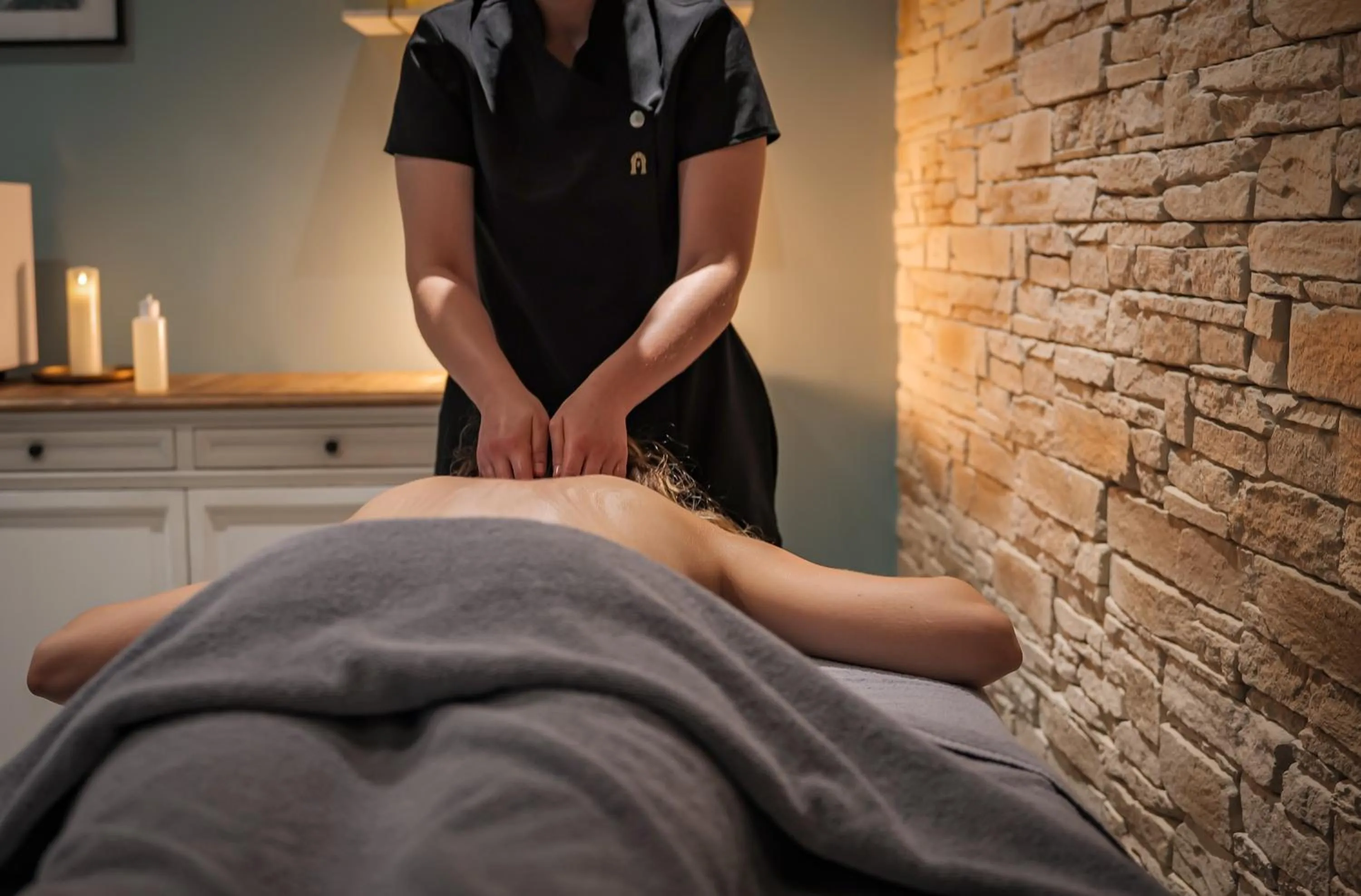 Massage in Maison des Ambassadeurs